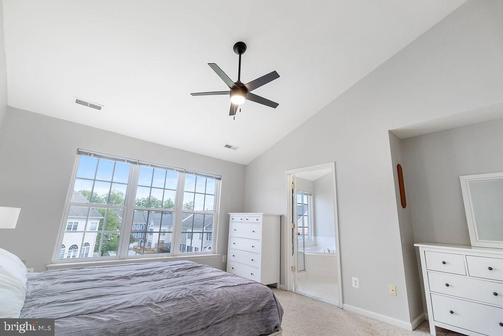 SPRING LAKES - Residential Lease