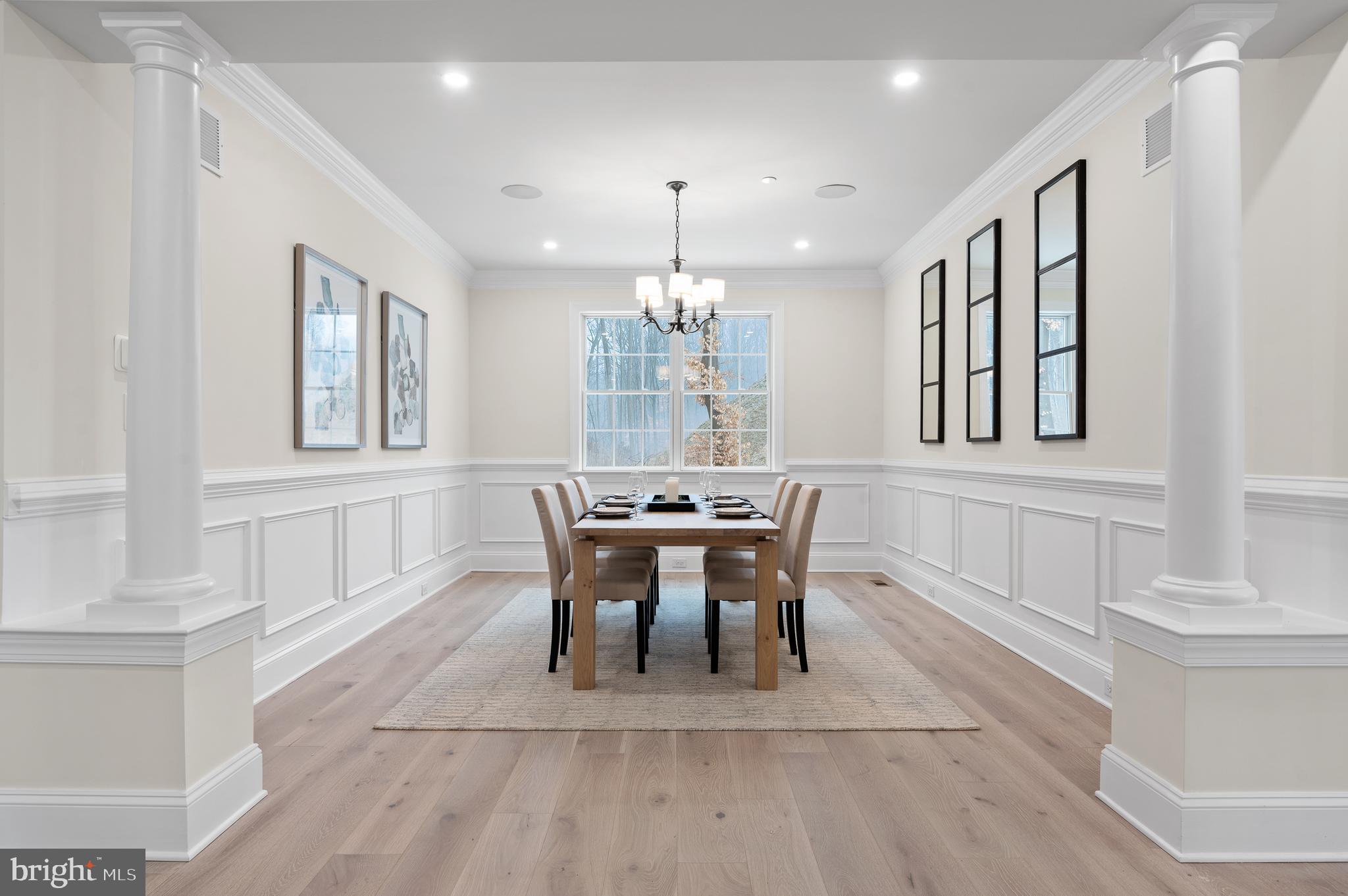 VILLAGE OF FOUR SEASONS - Residential