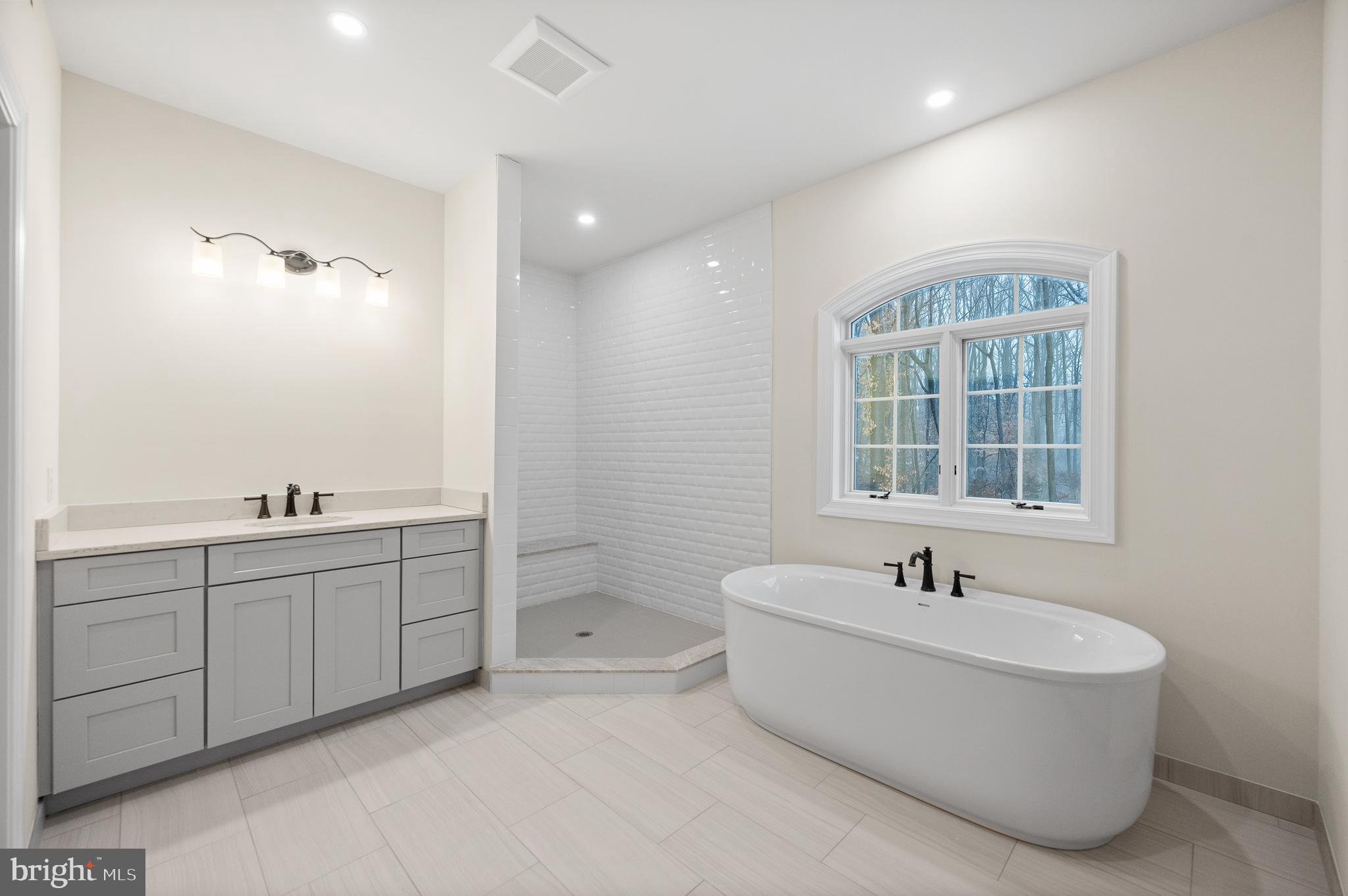 VILLAGE OF FOUR SEASONS - Residential