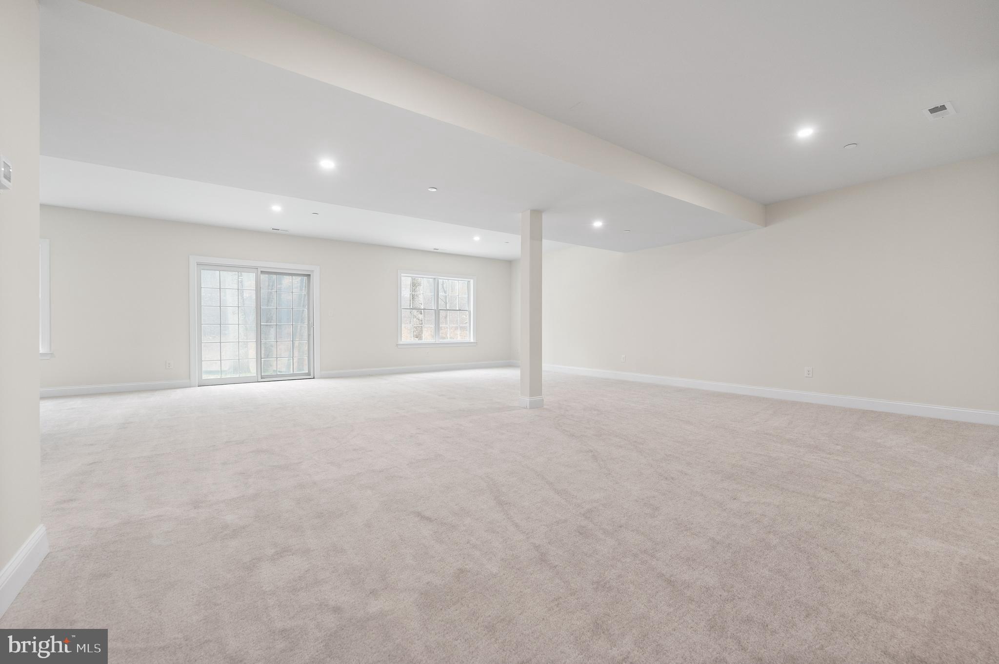 VILLAGE OF FOUR SEASONS - Residential