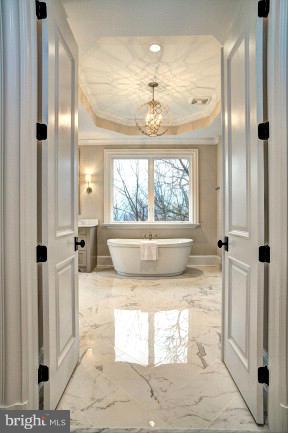 SALONA VILLAGE - Residential