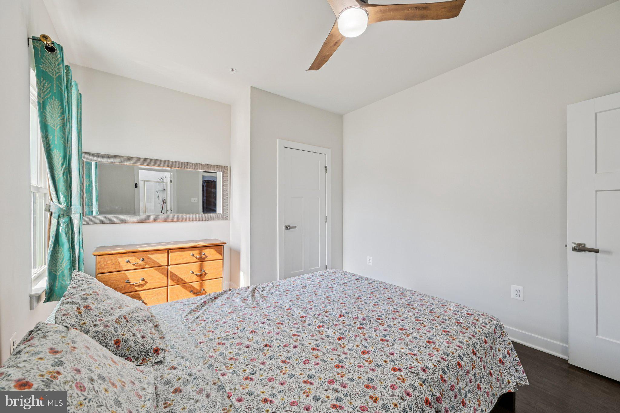 HOLLY RIDGE - Residential