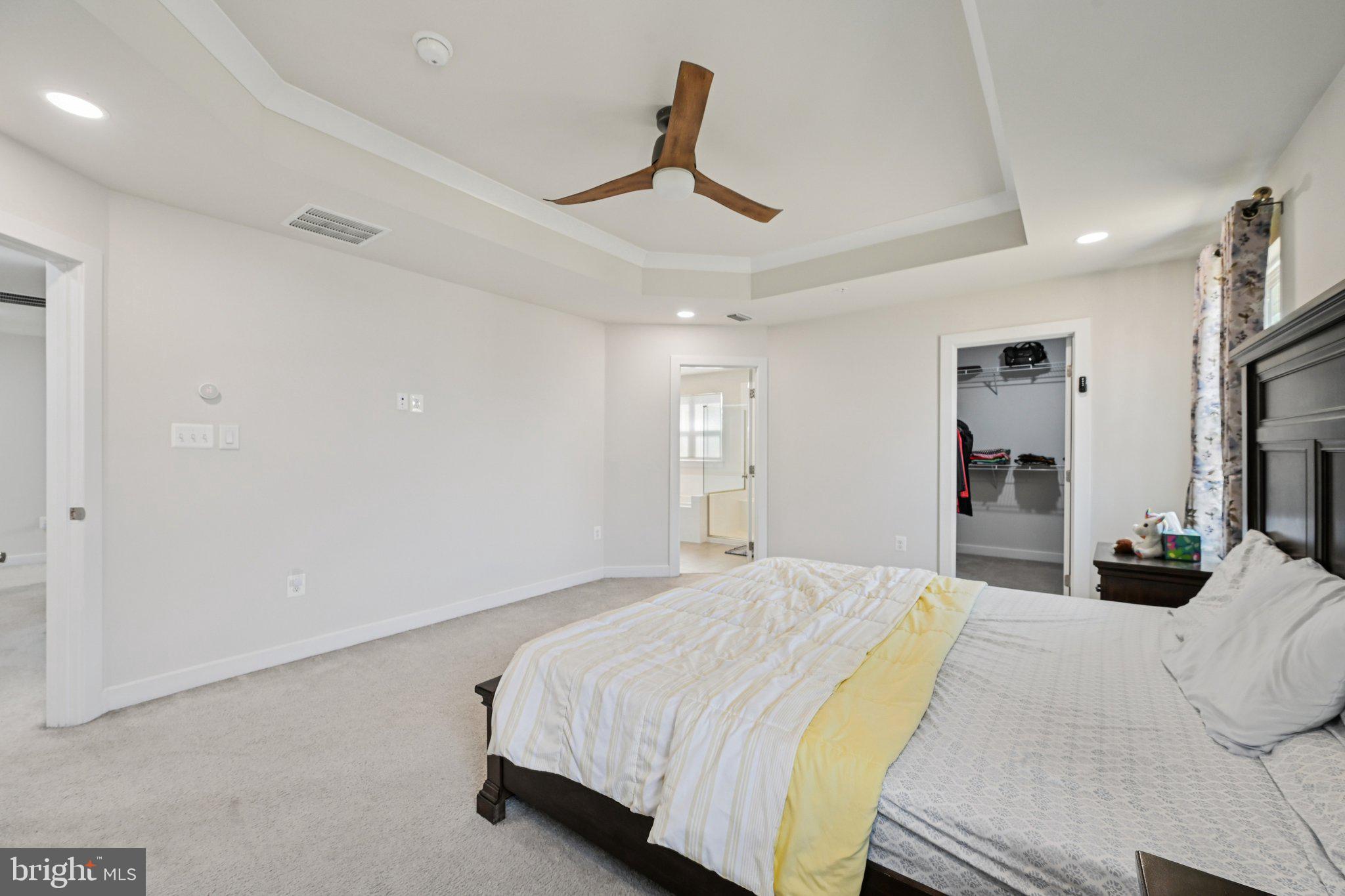 HOLLY RIDGE - Residential