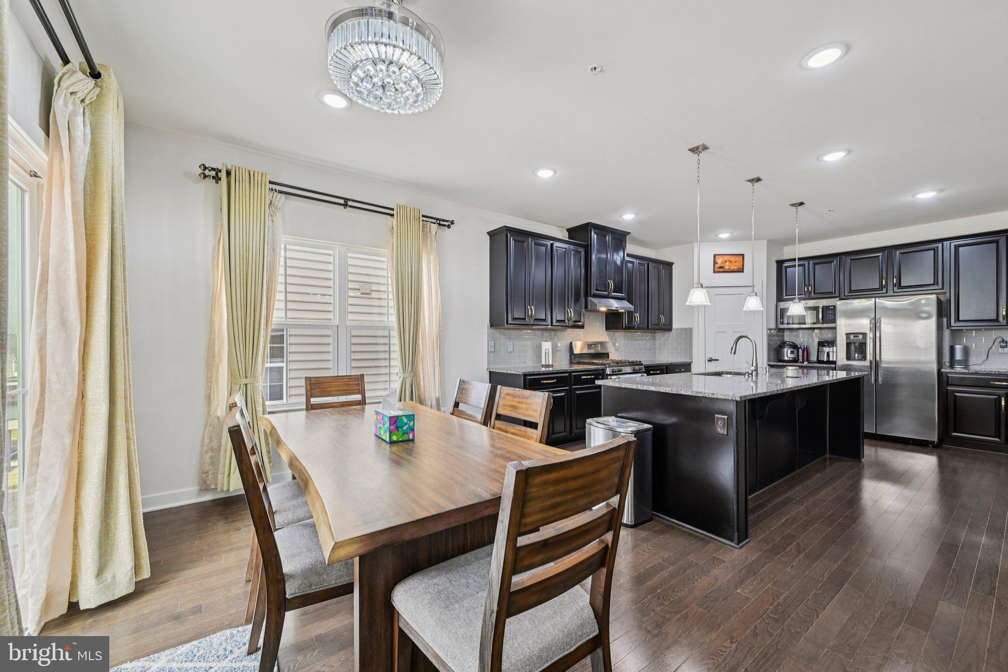 HOLLY RIDGE - Residential