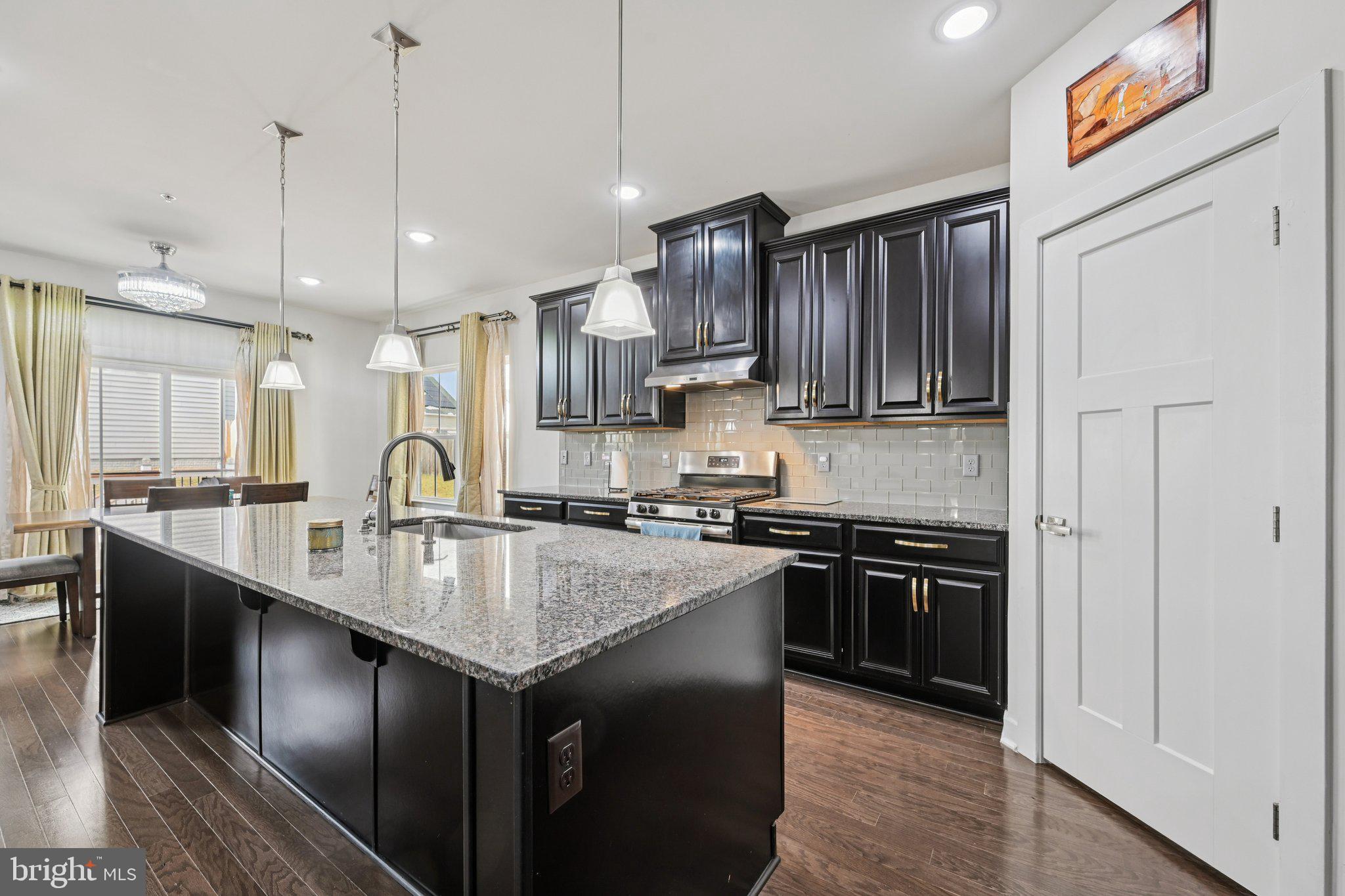 HOLLY RIDGE - Residential