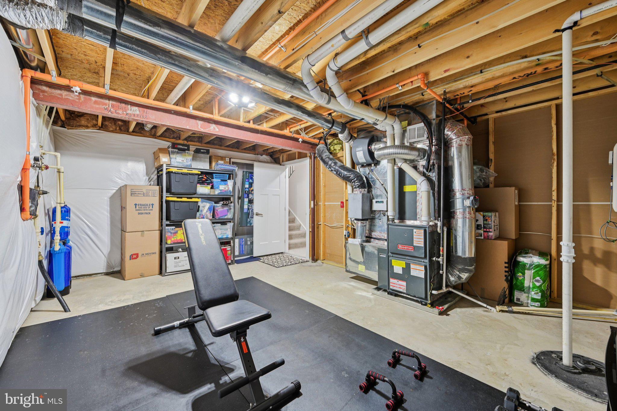 HOLLY RIDGE - Residential