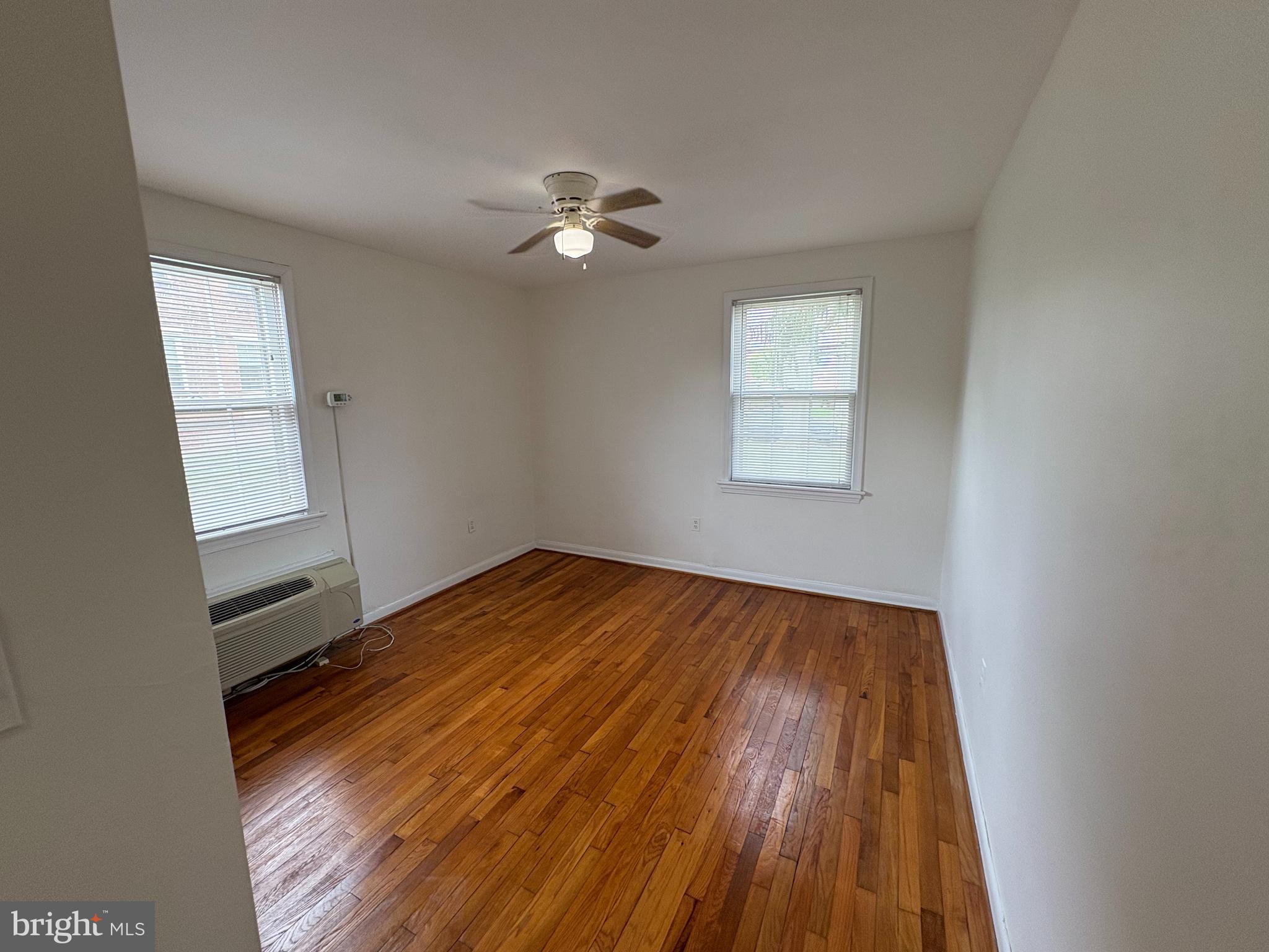 HUNTING CREEK - Residential Lease