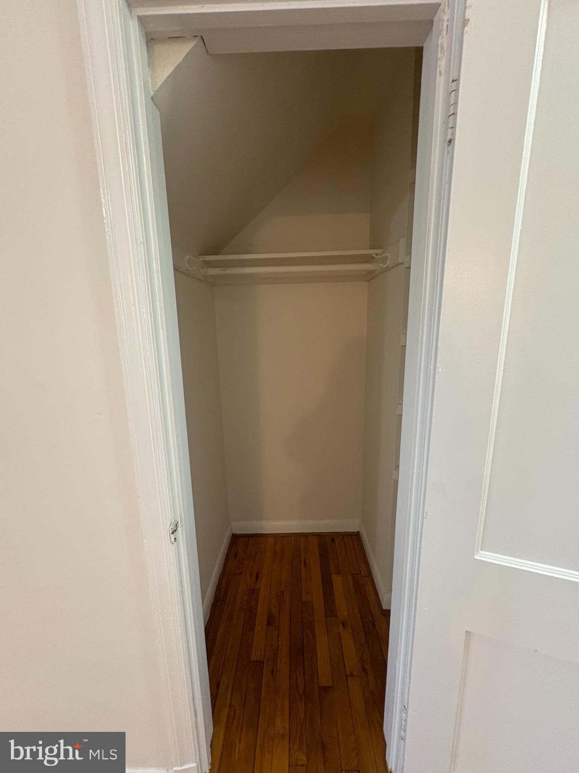 HUNTING CREEK - Residential Lease