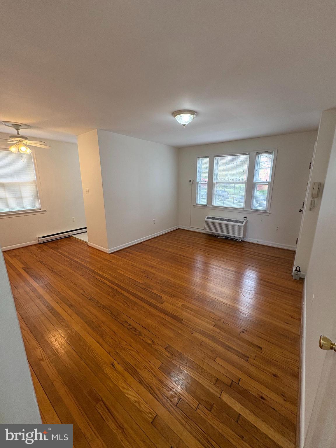 HUNTING CREEK - Residential Lease