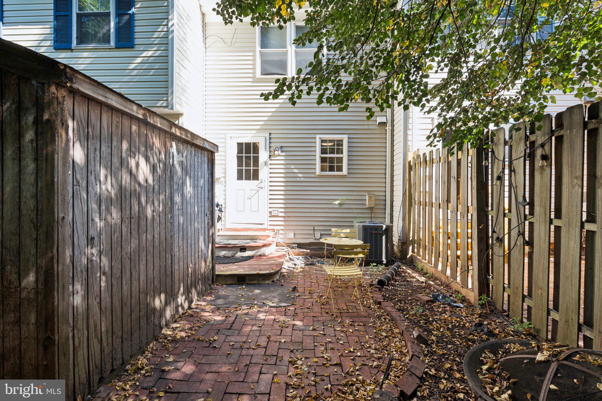 COUNTRYSIDE - Residential Lease