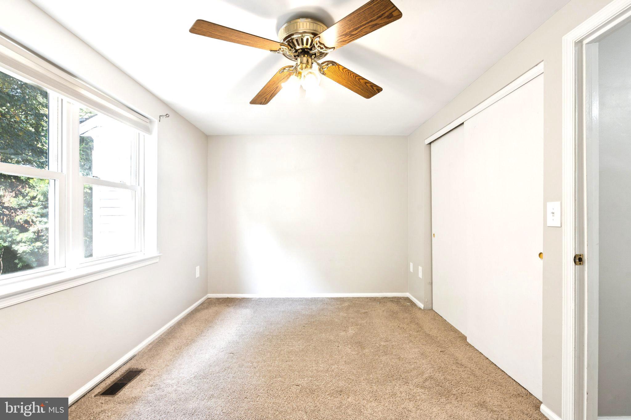 COUNTRYSIDE - Residential Lease