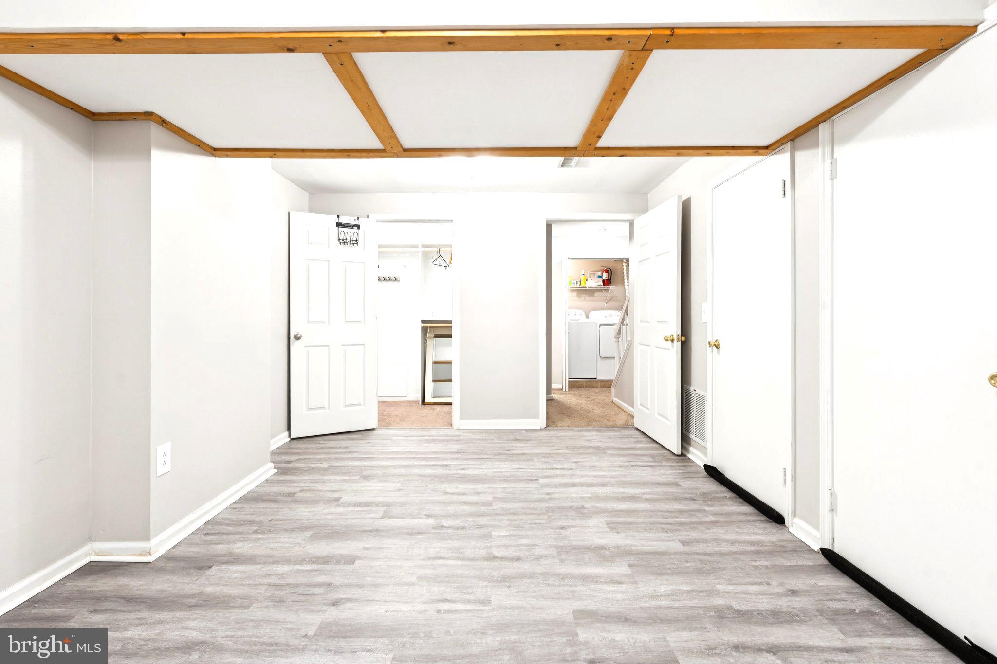 COUNTRYSIDE - Residential Lease