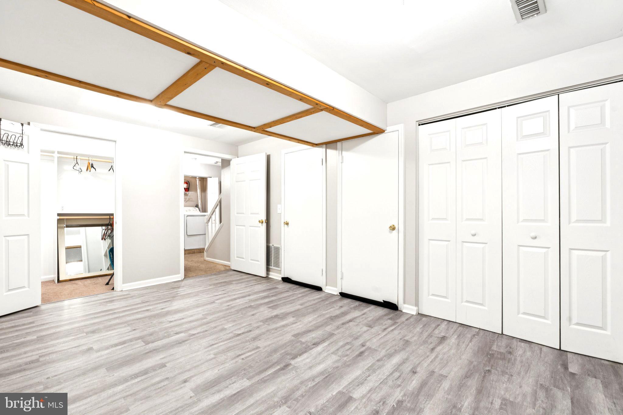 COUNTRYSIDE - Residential Lease