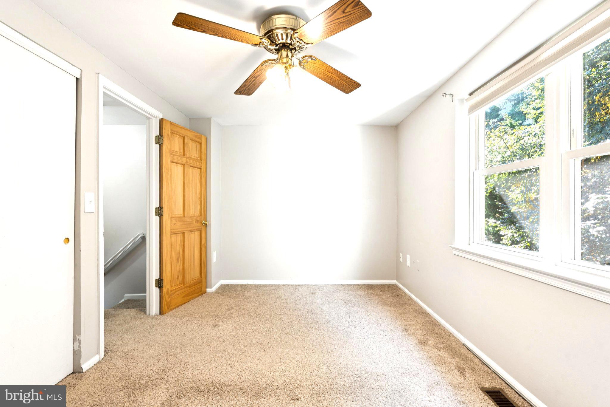 COUNTRYSIDE - Residential Lease