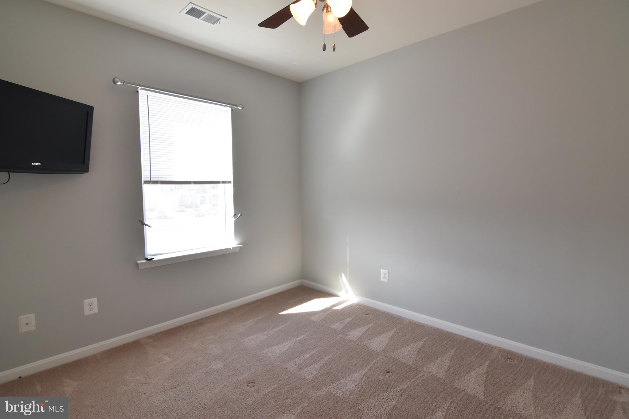 RESIDENCES AT WILDEWOOD - Residential Lease