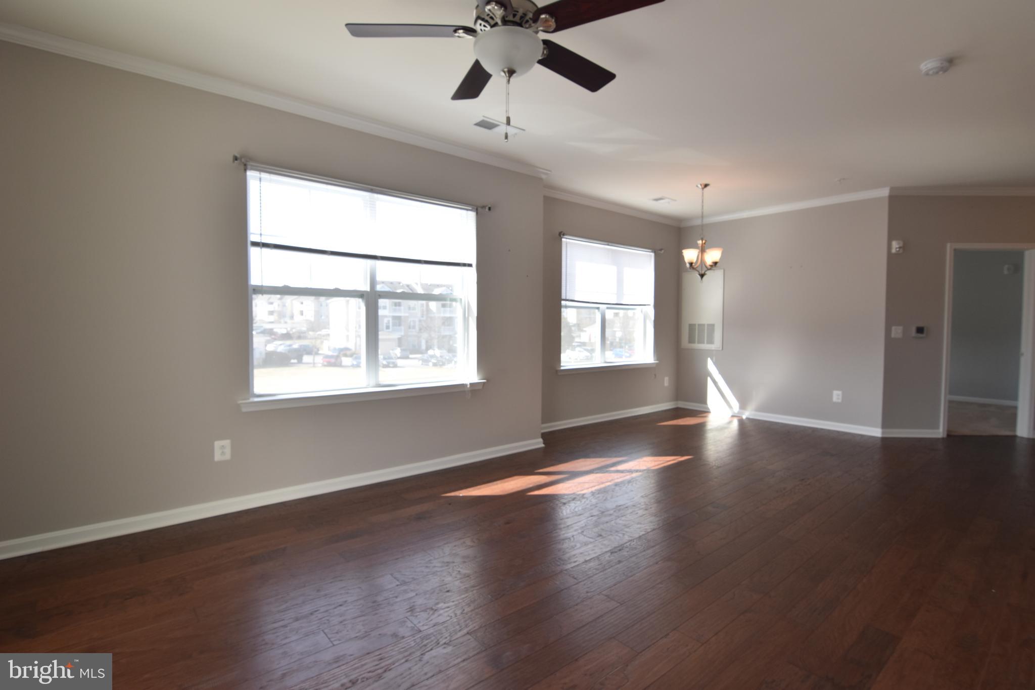 RESIDENCES AT WILDEWOOD - Residential Lease