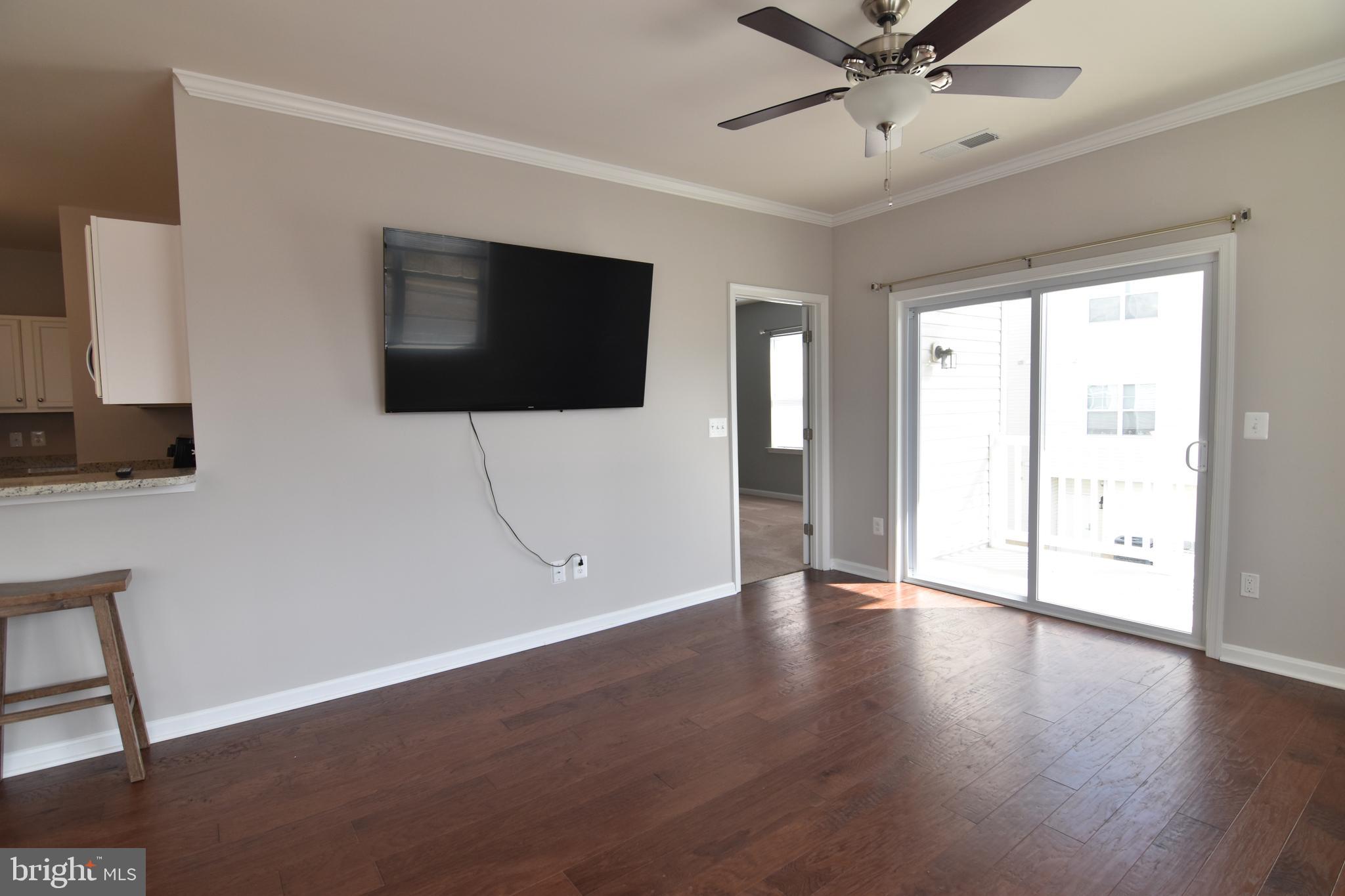 RESIDENCES AT WILDEWOOD - Residential Lease