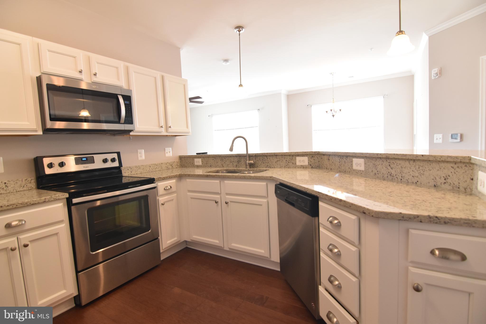 RESIDENCES AT WILDEWOOD - Residential Lease