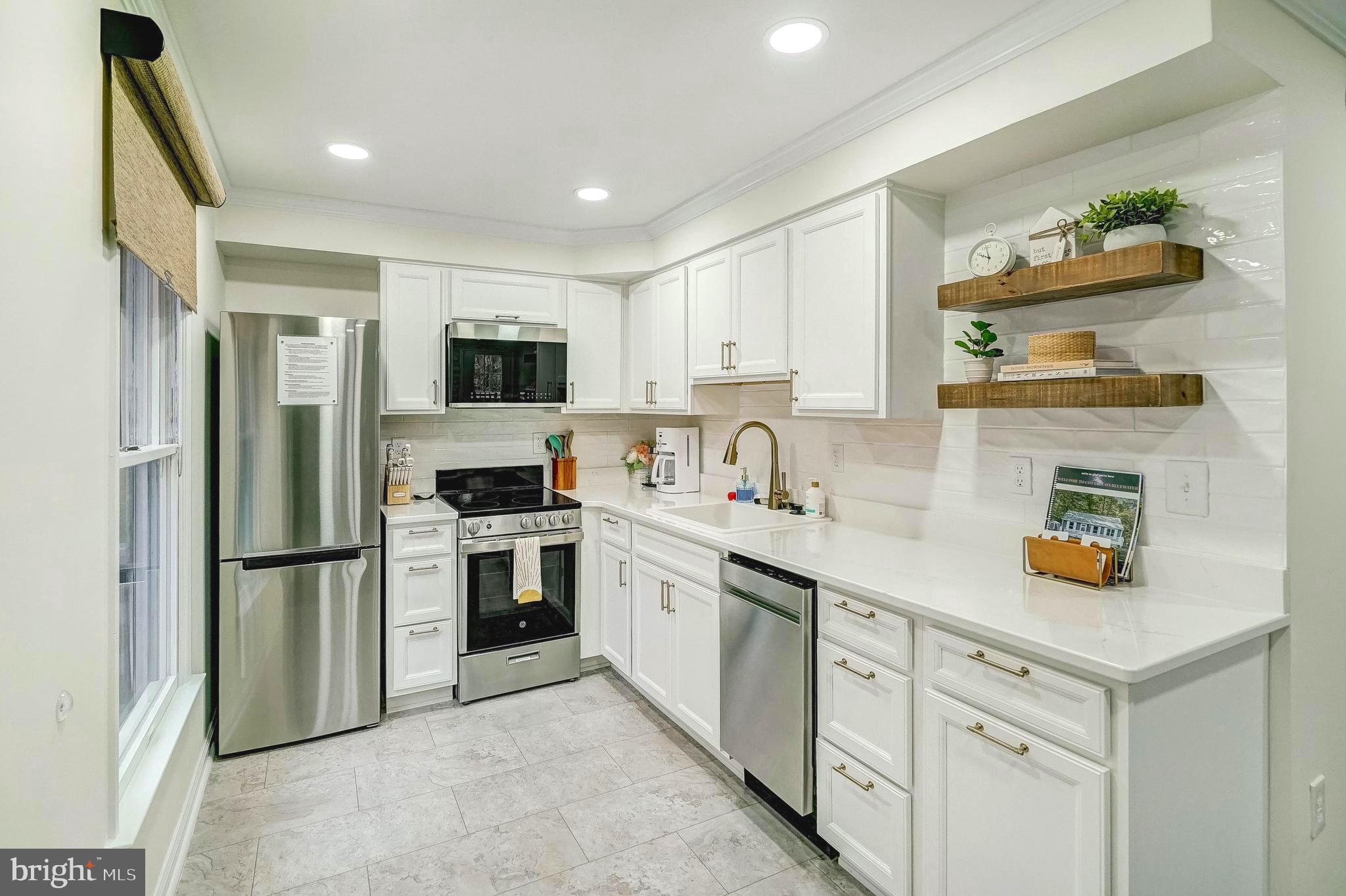 BLUEWATER - Residential