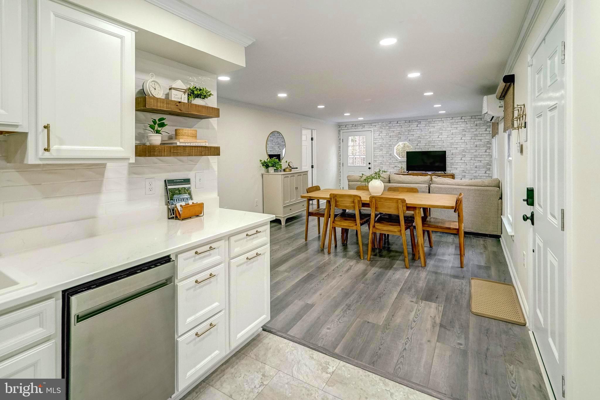 BLUEWATER - Residential