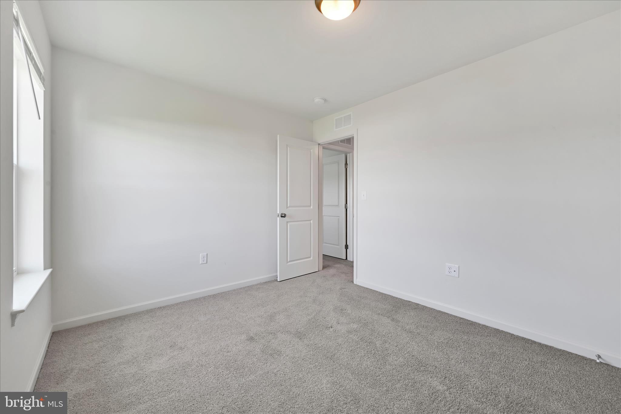 BRIDLE PATH - Residential