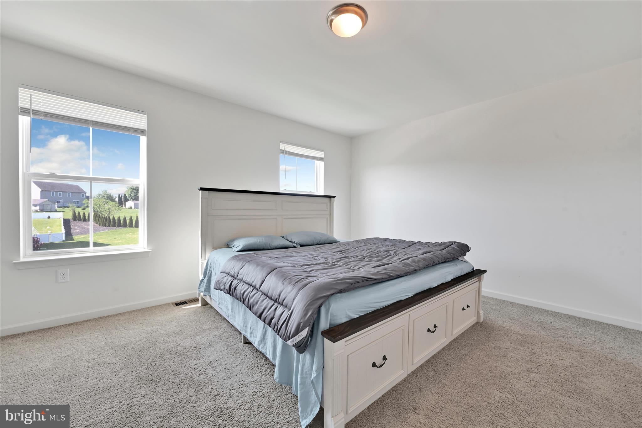 BRIDLE PATH - Residential