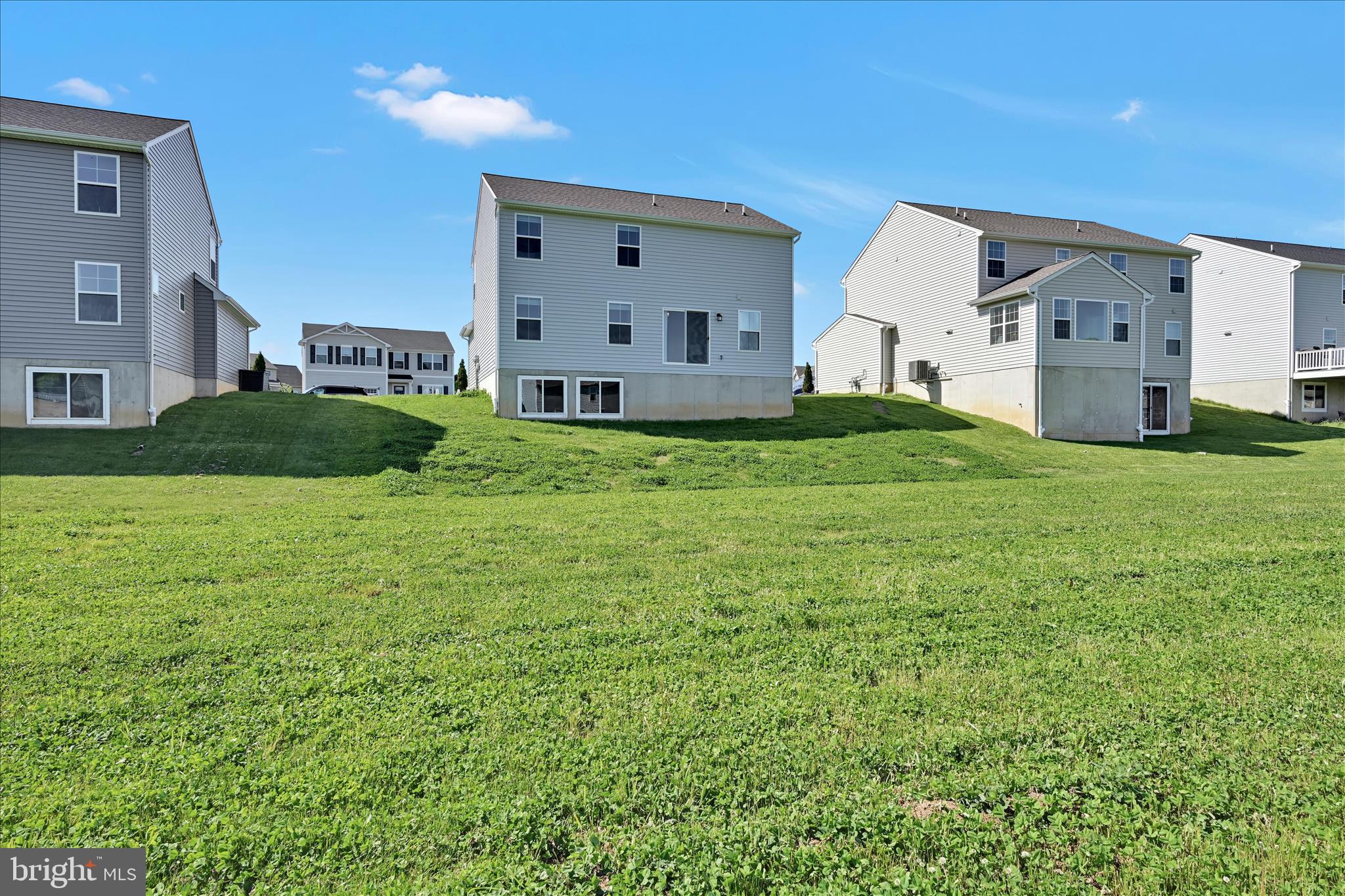 BRIDLE PATH - Residential