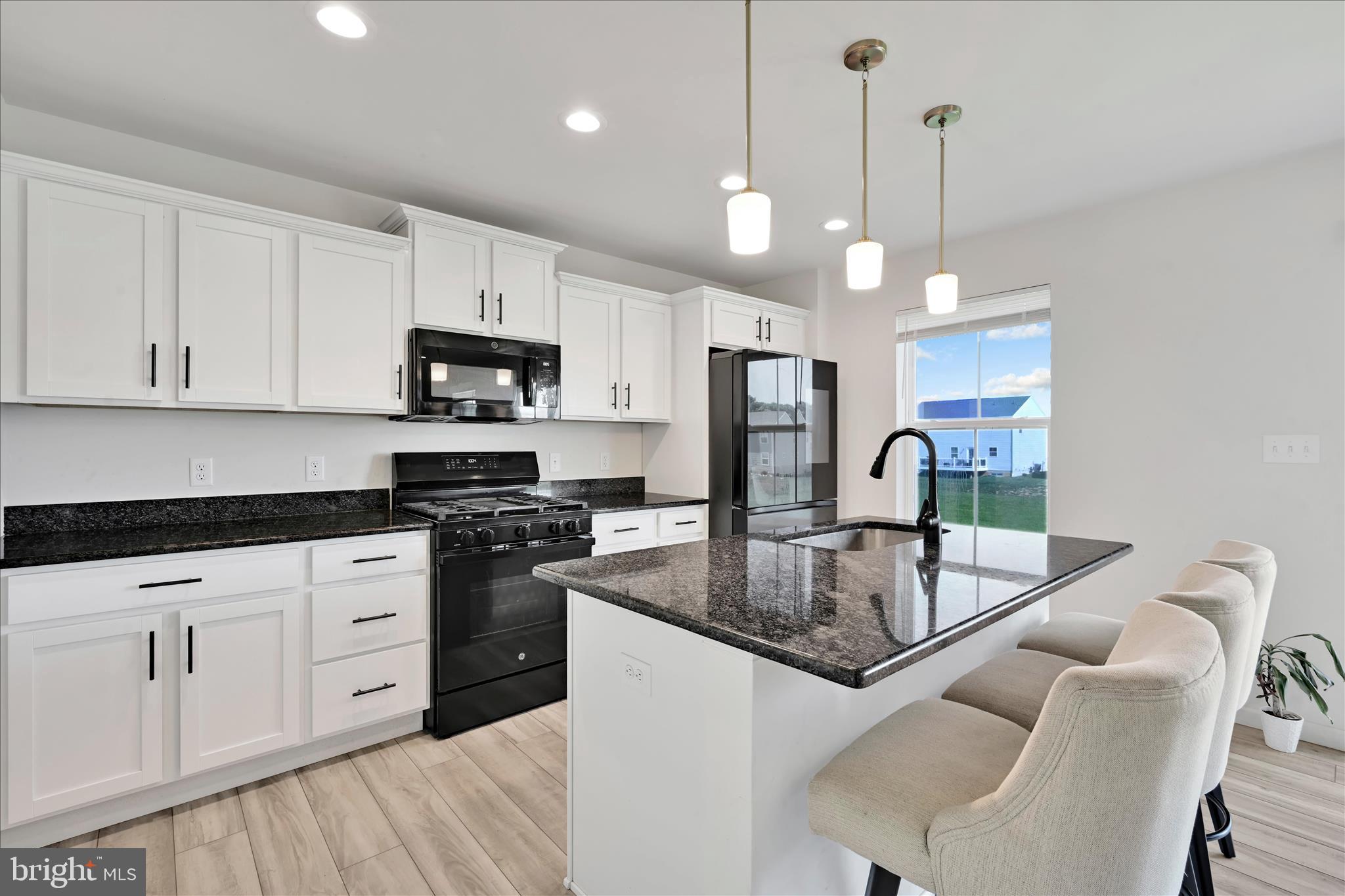 BRIDLE PATH - Residential