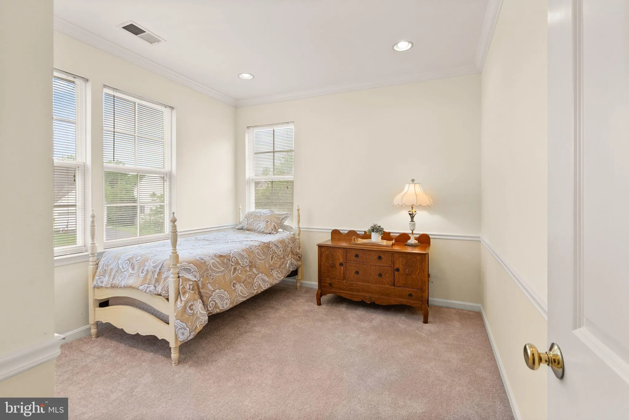 Bristow, Virginia 20136, United States, 5 Bedrooms Bedrooms, ,4 BathroomsBathrooms,Residential,Active,117823