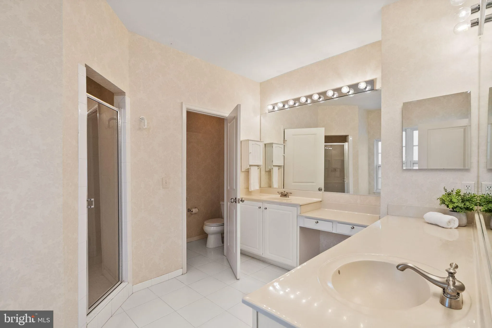 Bristow, Virginia 20136, United States, 5 Bedrooms Bedrooms, ,4 BathroomsBathrooms,Residential,Active,117823