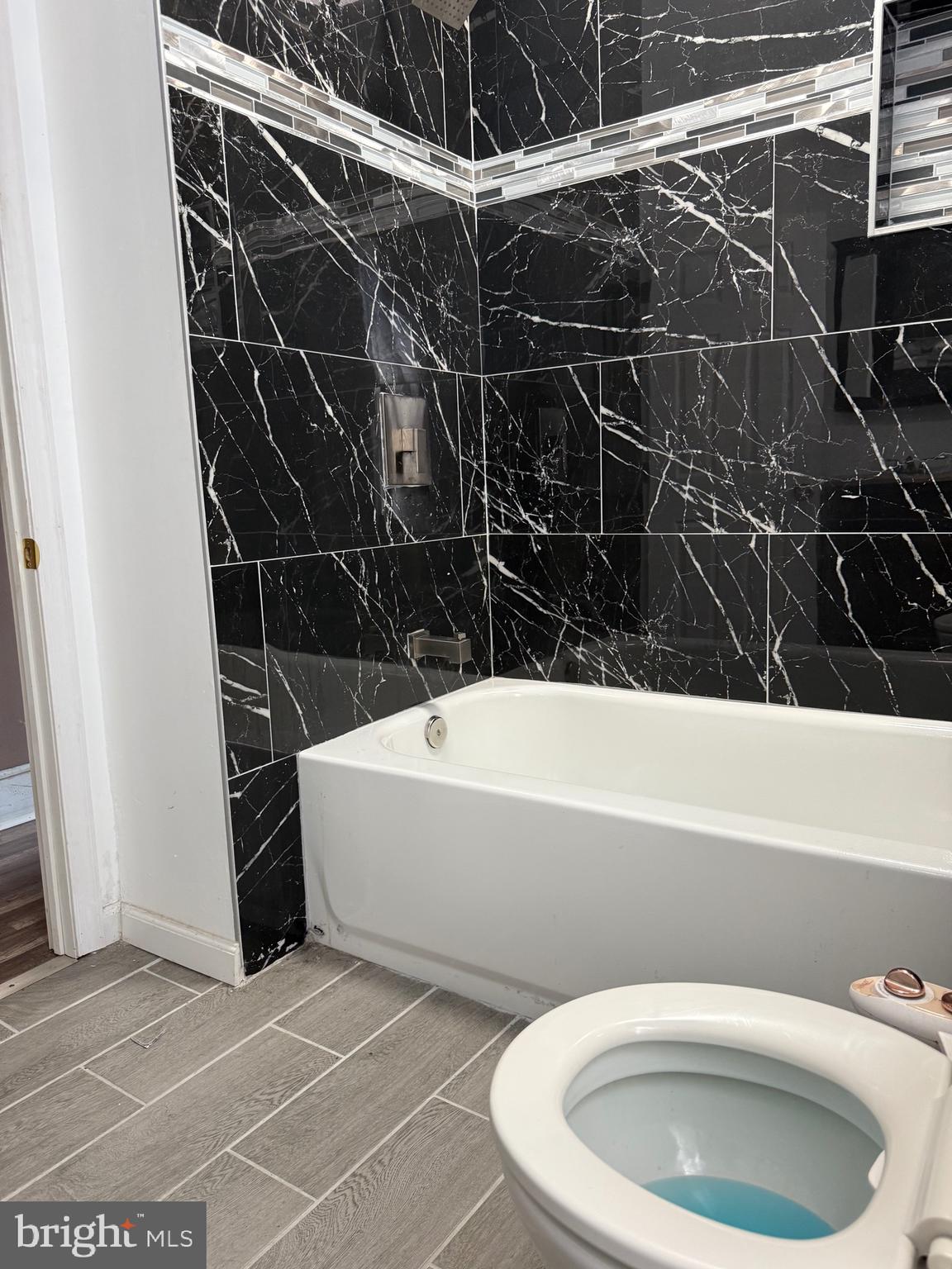 BARCLAY - Residential