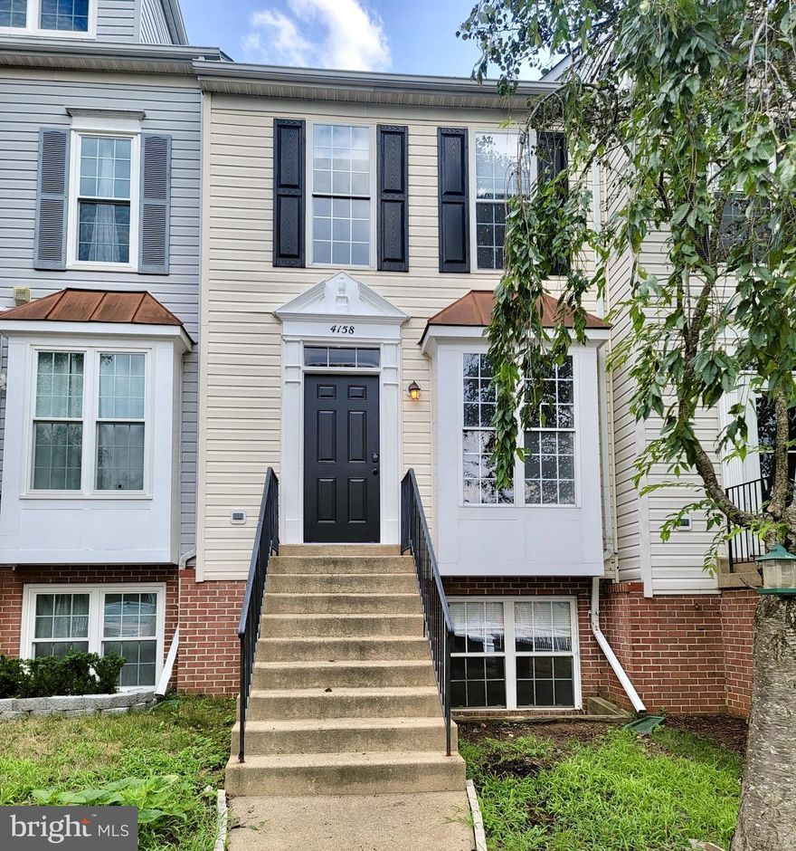 Refreshed townhome in the quaint community of Montclair Mews.  Perfectly located near retail, restaurants and multiple commuting options, just 3 miles from I-95. All new flooring and fresh paint throughout. Shows very well. Open layout with deck off kitchen that overlooks the fully-fenced, private, tree-lined back yard.  Two bedrooms upstairs...the primary has a vaulted ceiling...share the hall bath.  The main level has a half bath and there is a second Full Bath in the walk-out lower level which features loads of natural light.   HVAC recently replaced.  Montclair Mews amenities include a fabulous playground and a community pool.   We partner with an amazing lender who offers competitive rates with closing cost support through his program, Project My Home; extra bonus for Vets using their VA loan. Home is currently enrolled in a premium home warranty with the option to transfer to buyer at closing for 13 months.