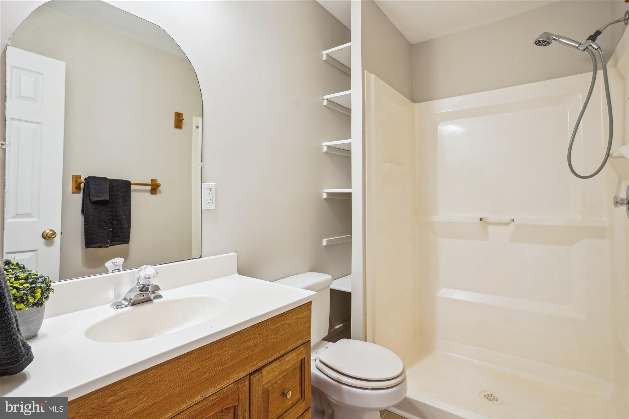 MONTCLAIR MEWS - Residential