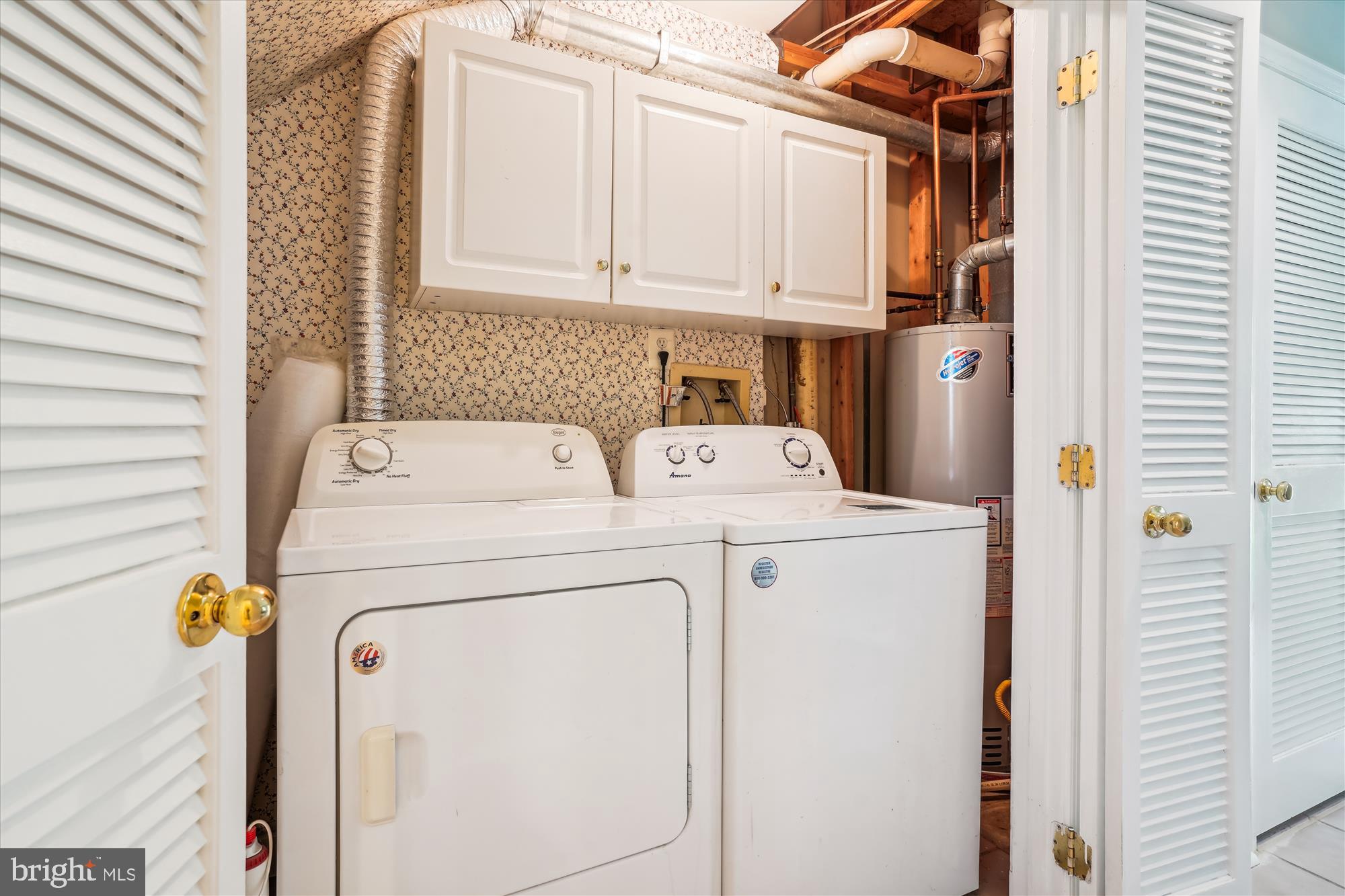 MONTCLAIR MEWS - Residential