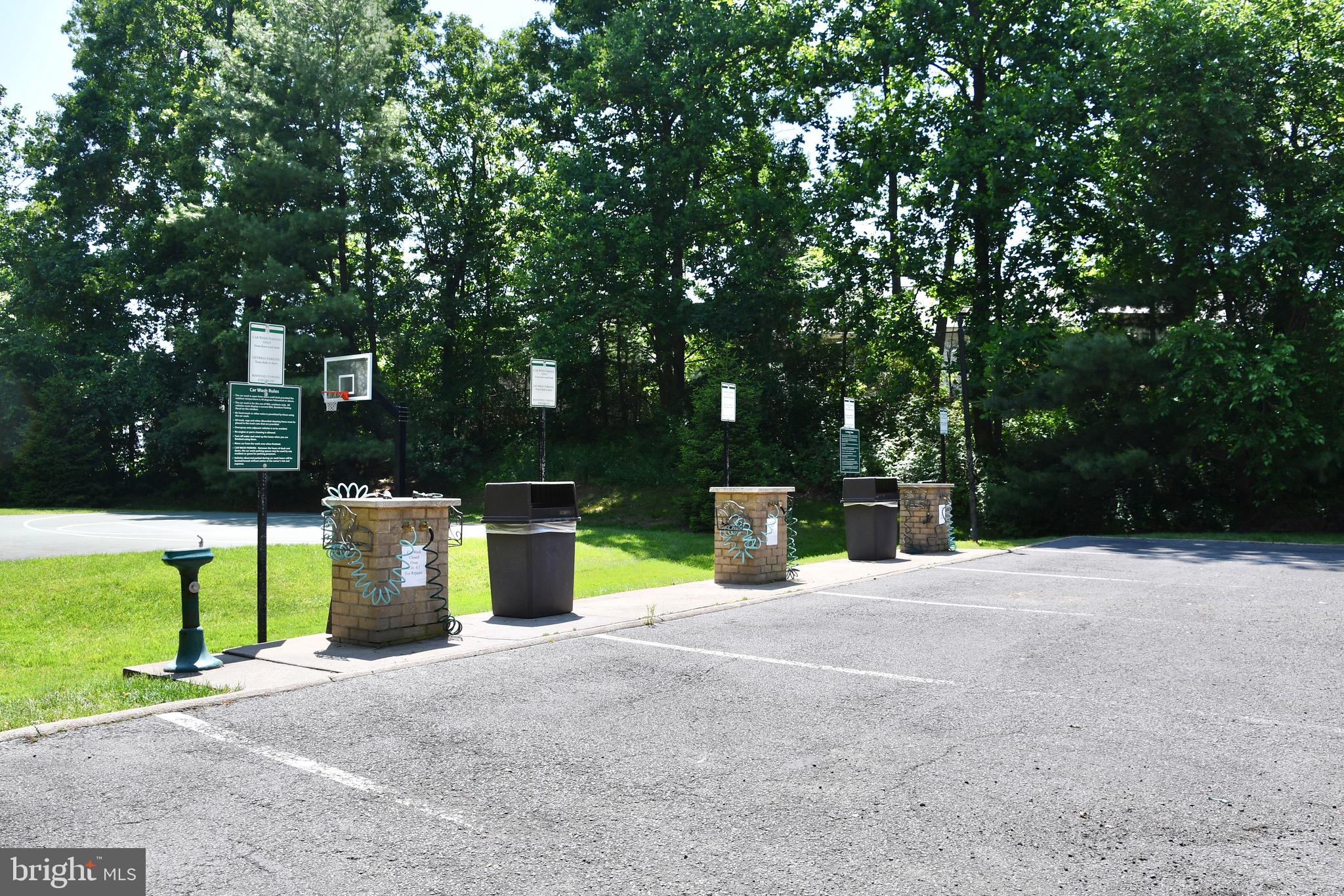 WATERGATE AT LANDMARK - Residential Lease