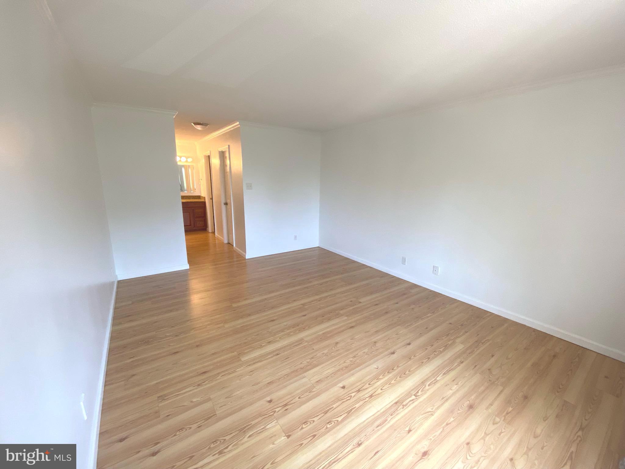 WATERGATE AT LANDMARK - Residential Lease