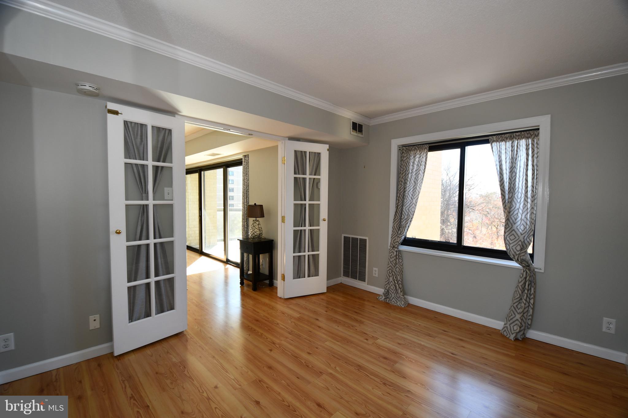 WATERGATE AT LANDMARK - Residential Lease