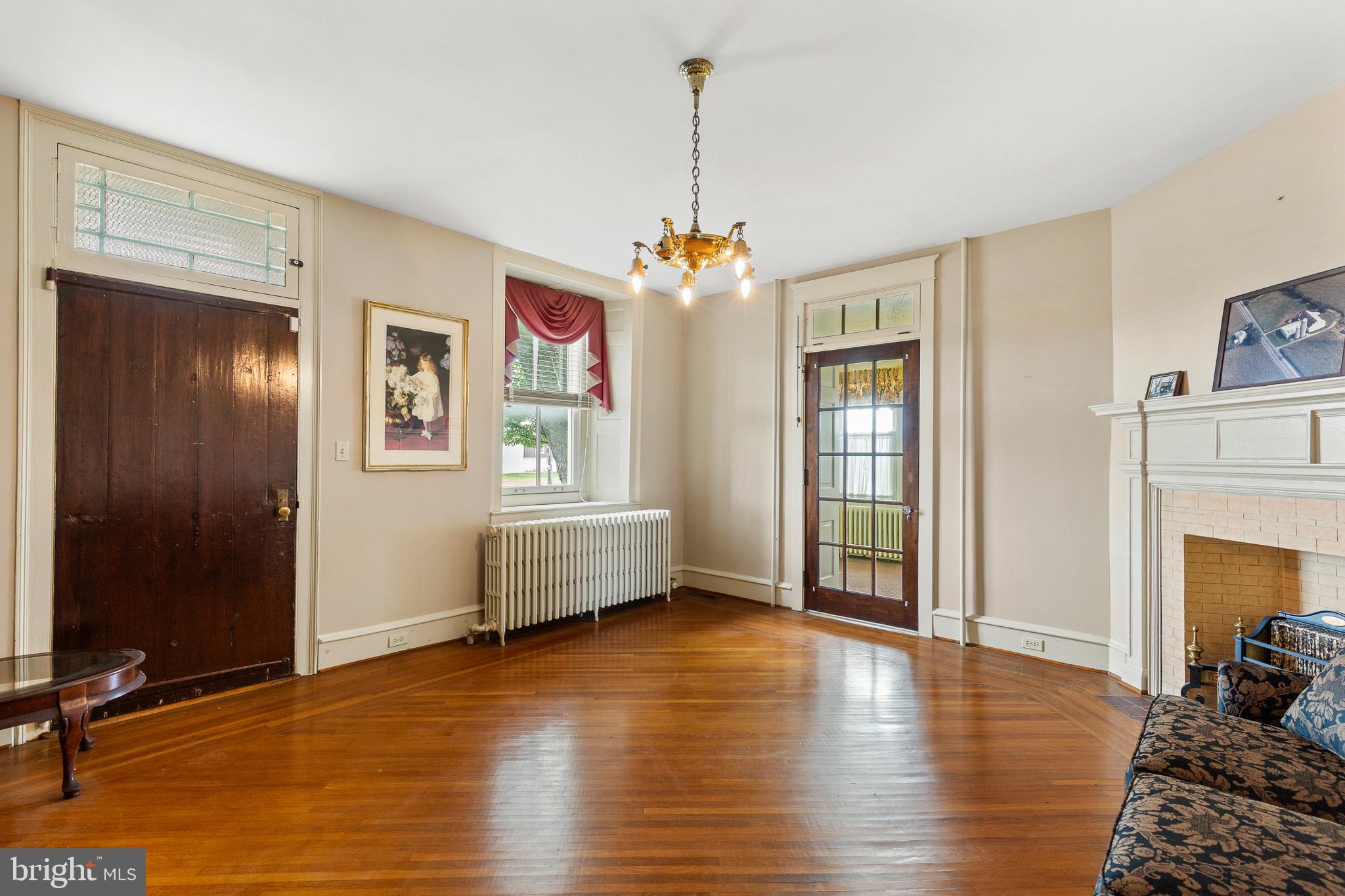 429 E MAIN STREET