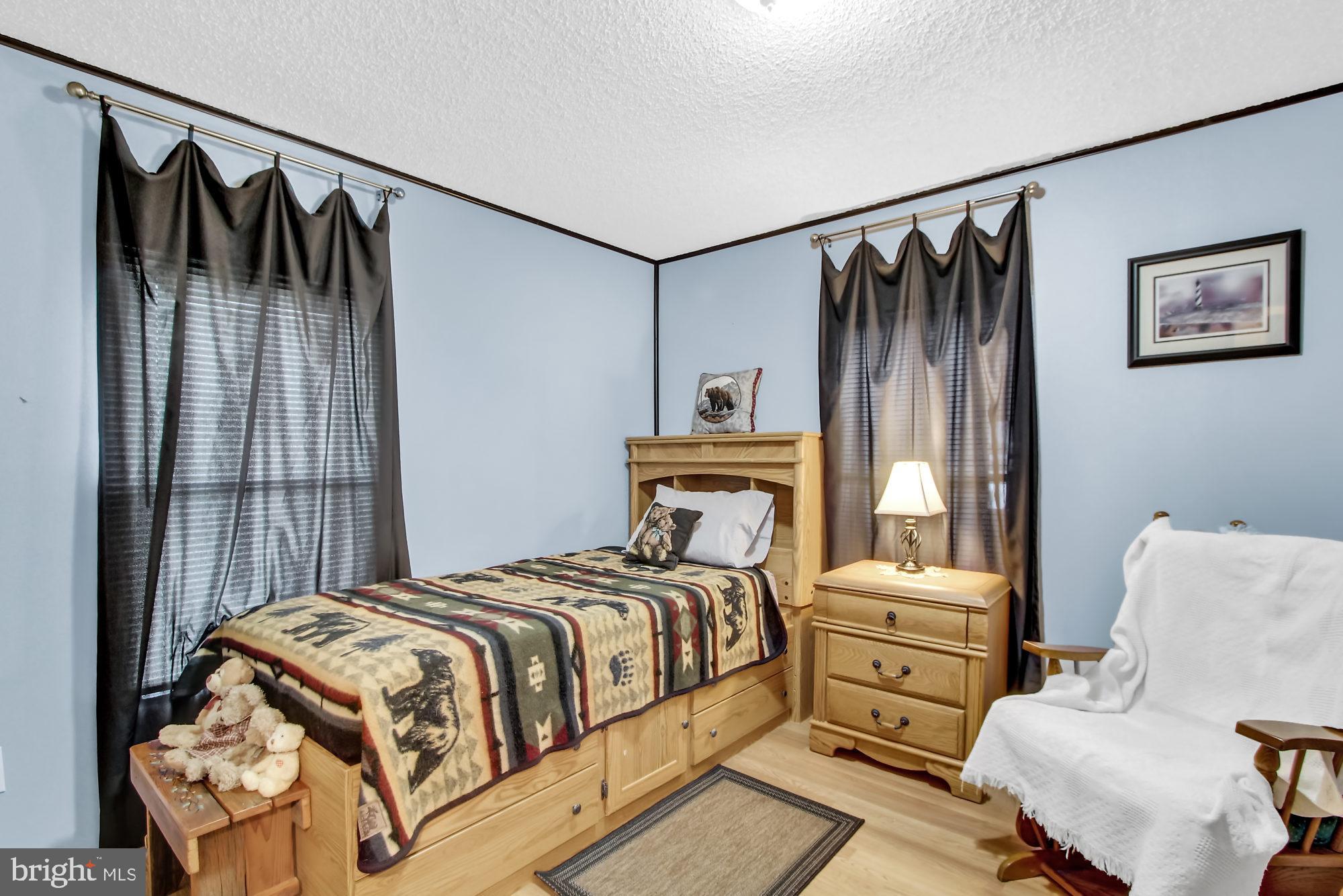 WINDSOR TWP - Residential