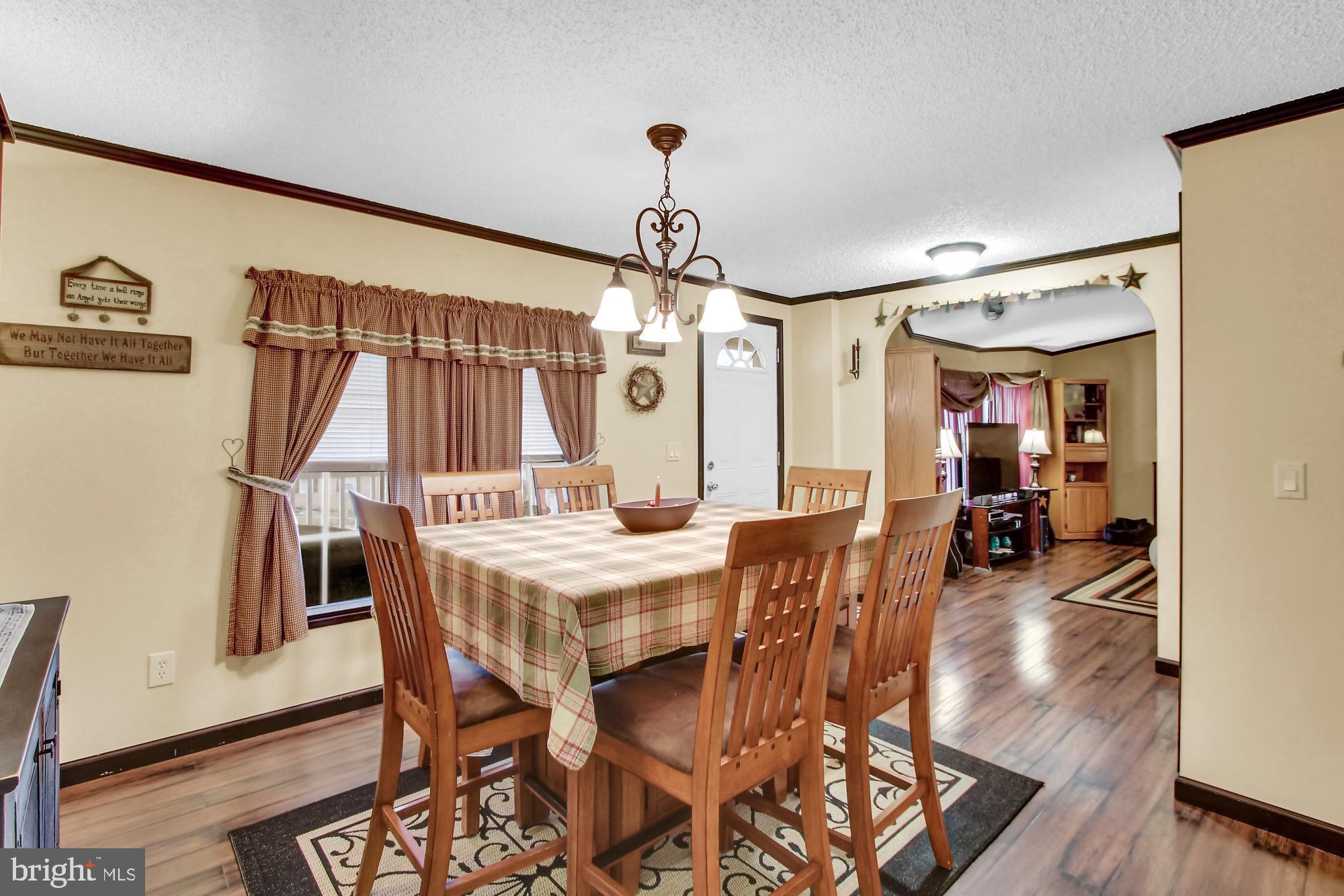 WINDSOR TWP - Residential