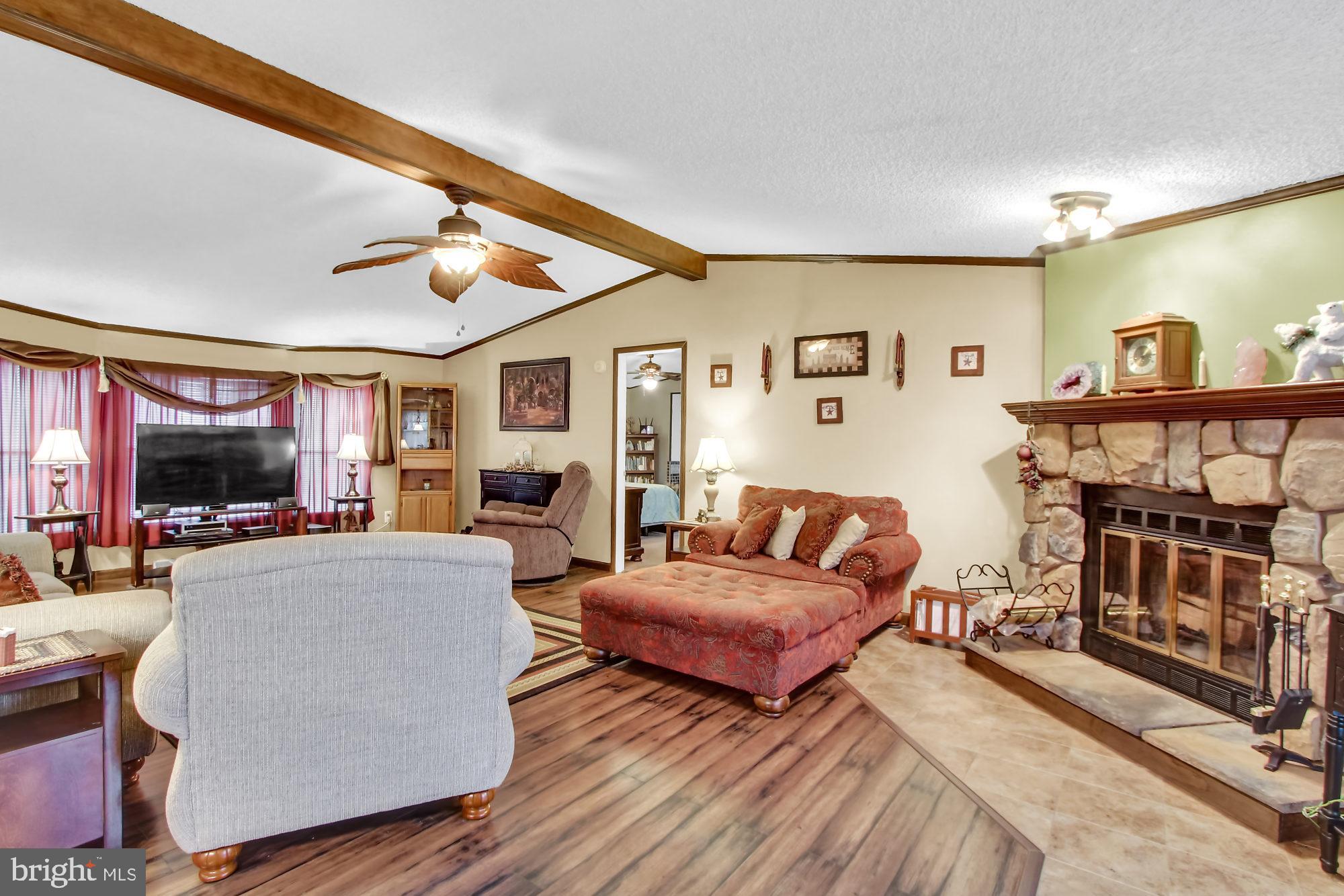 WINDSOR TWP - Residential
