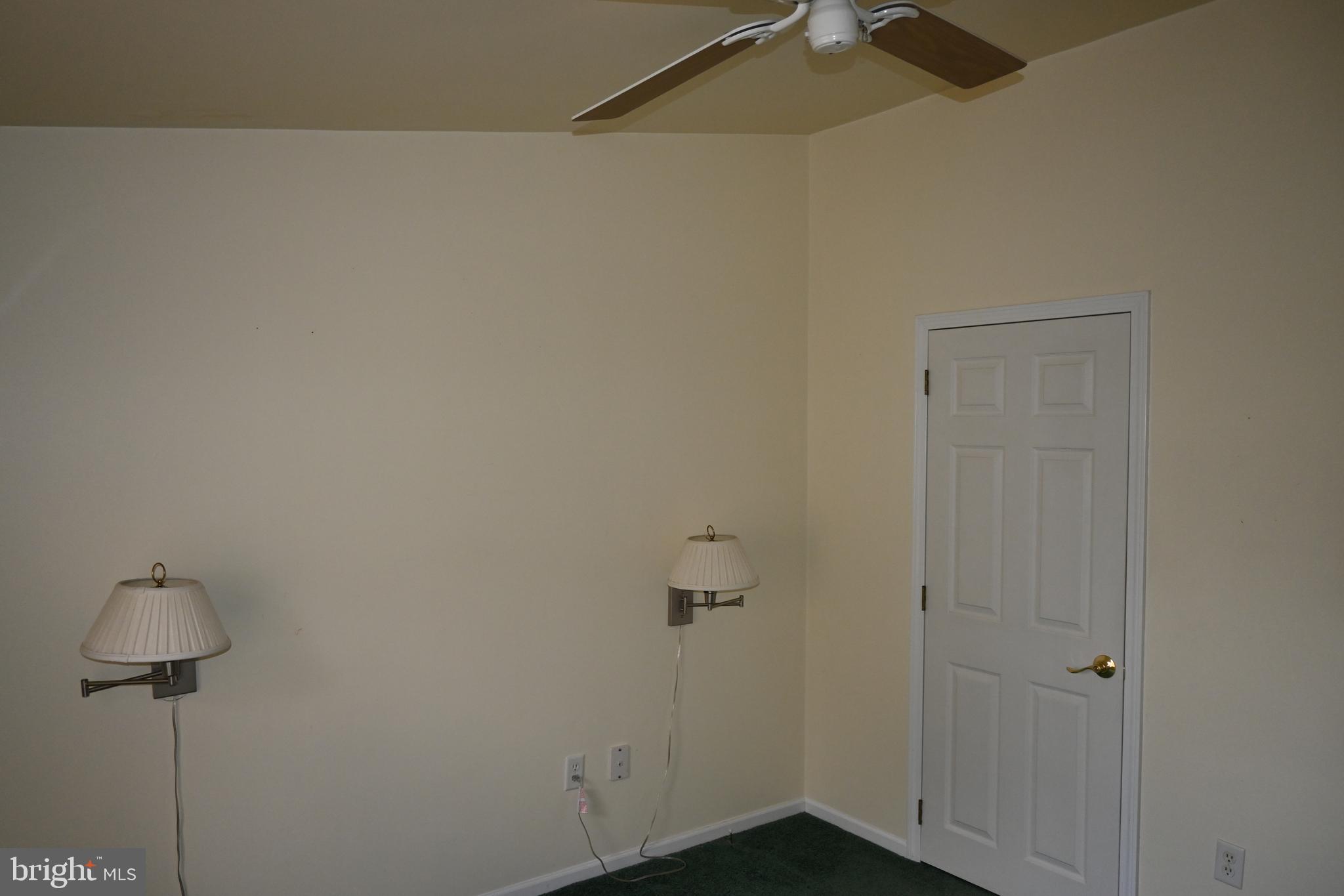 QUIET ACRES - Residential