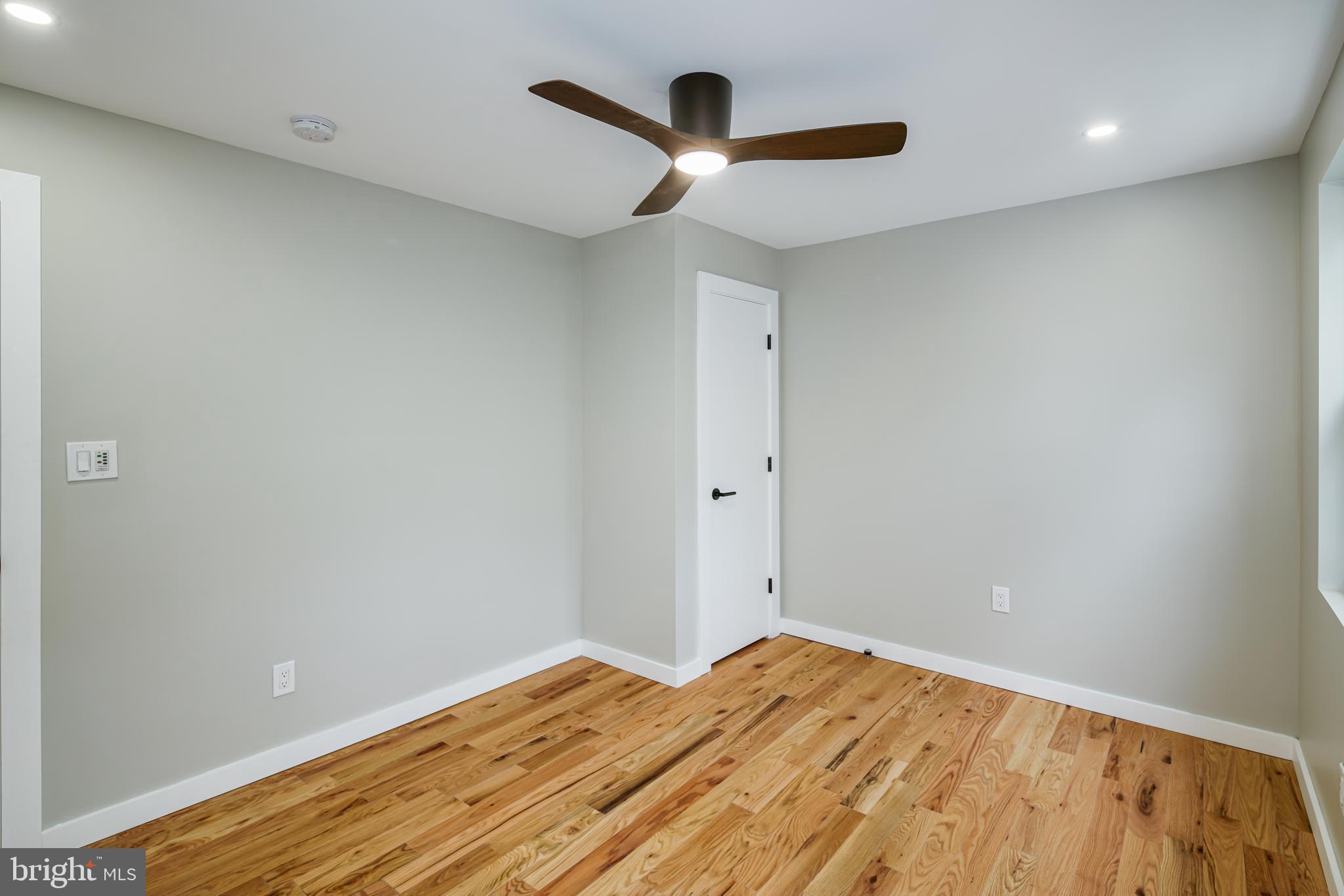 PASSYUNK SQUARE - Residential