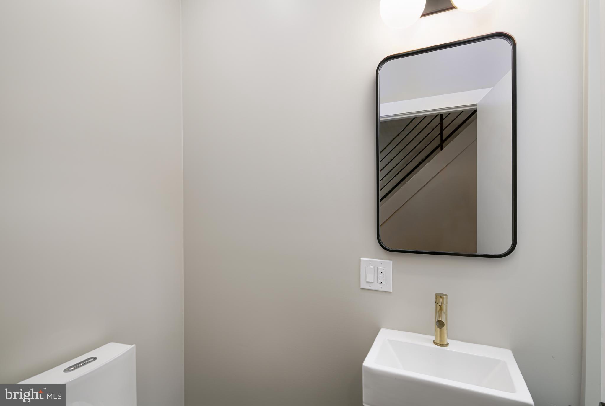 PASSYUNK SQUARE - Residential