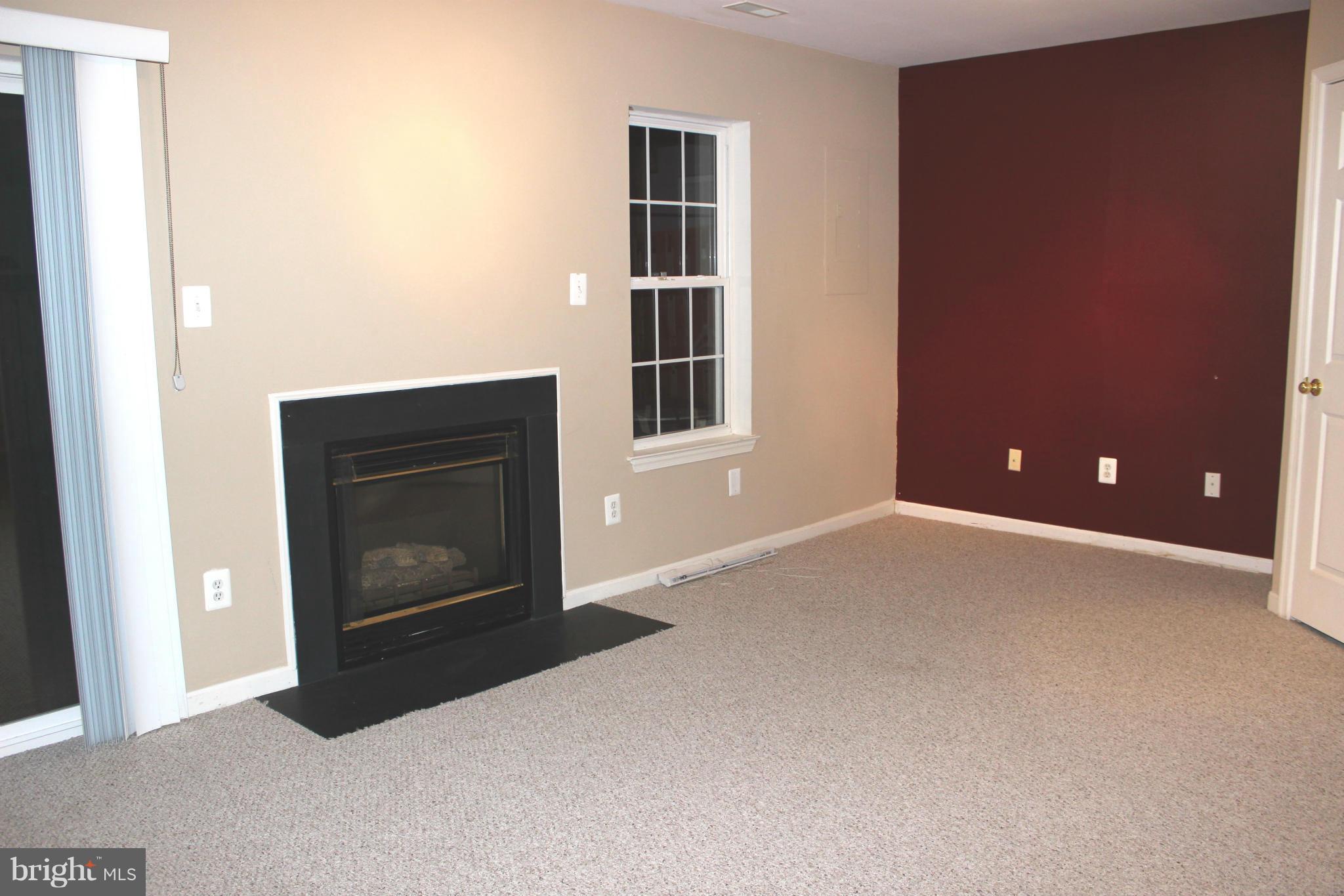 SOUTH RIDING - Residential Lease