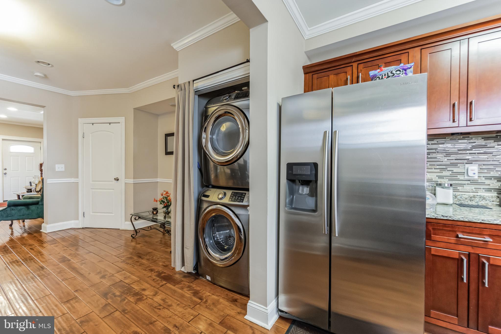 PARKSIDE - Residential