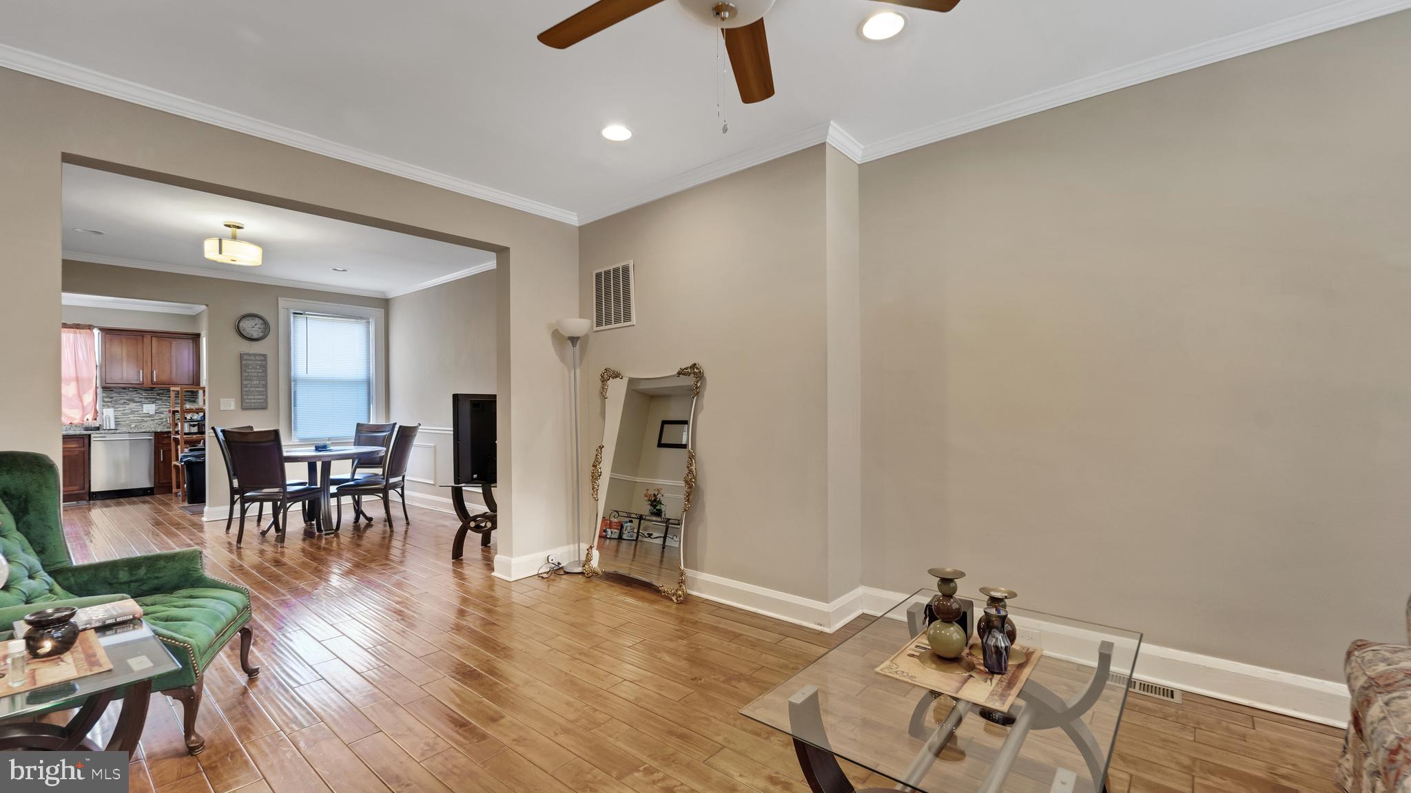 PARKSIDE - Residential