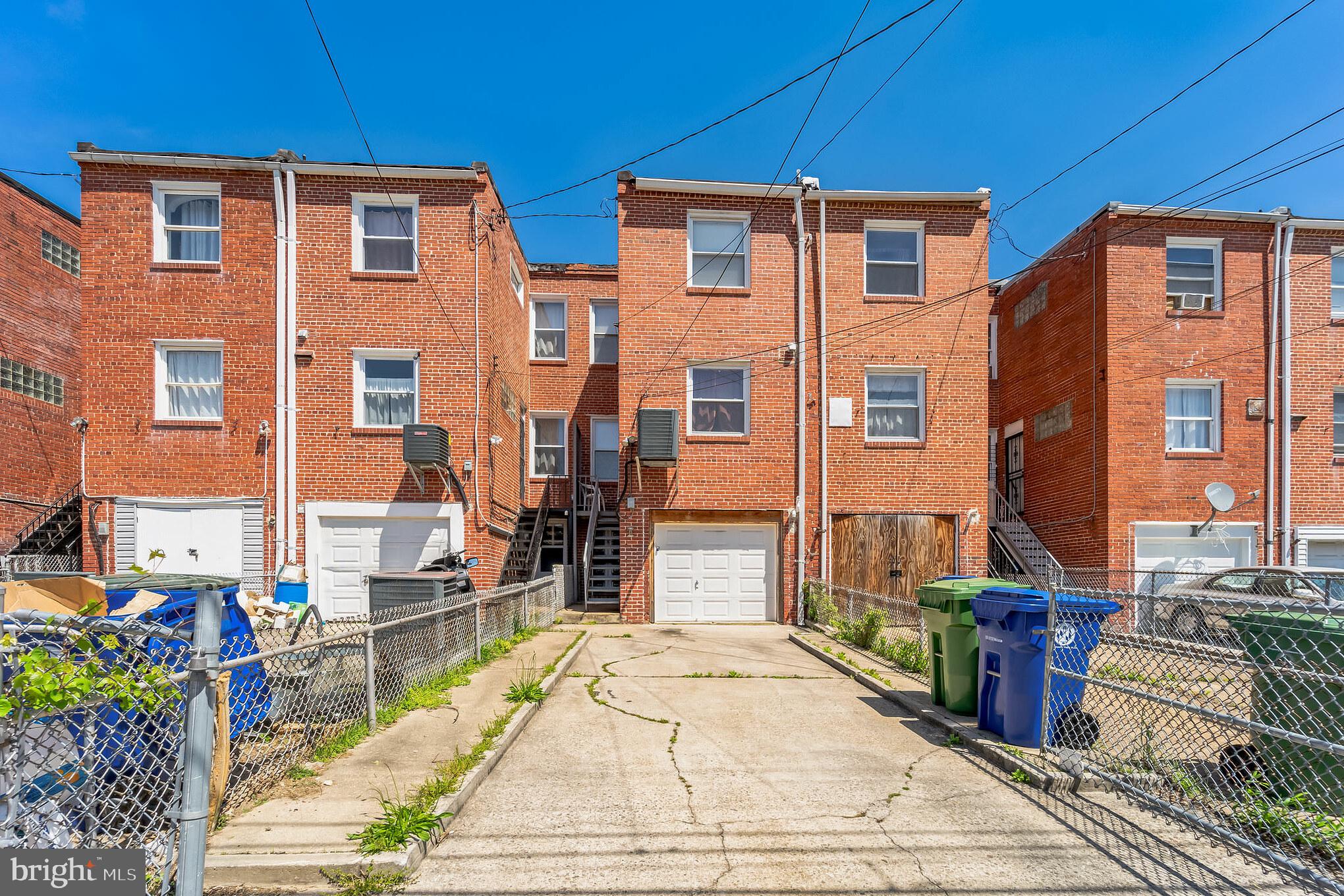 PARKSIDE - Residential