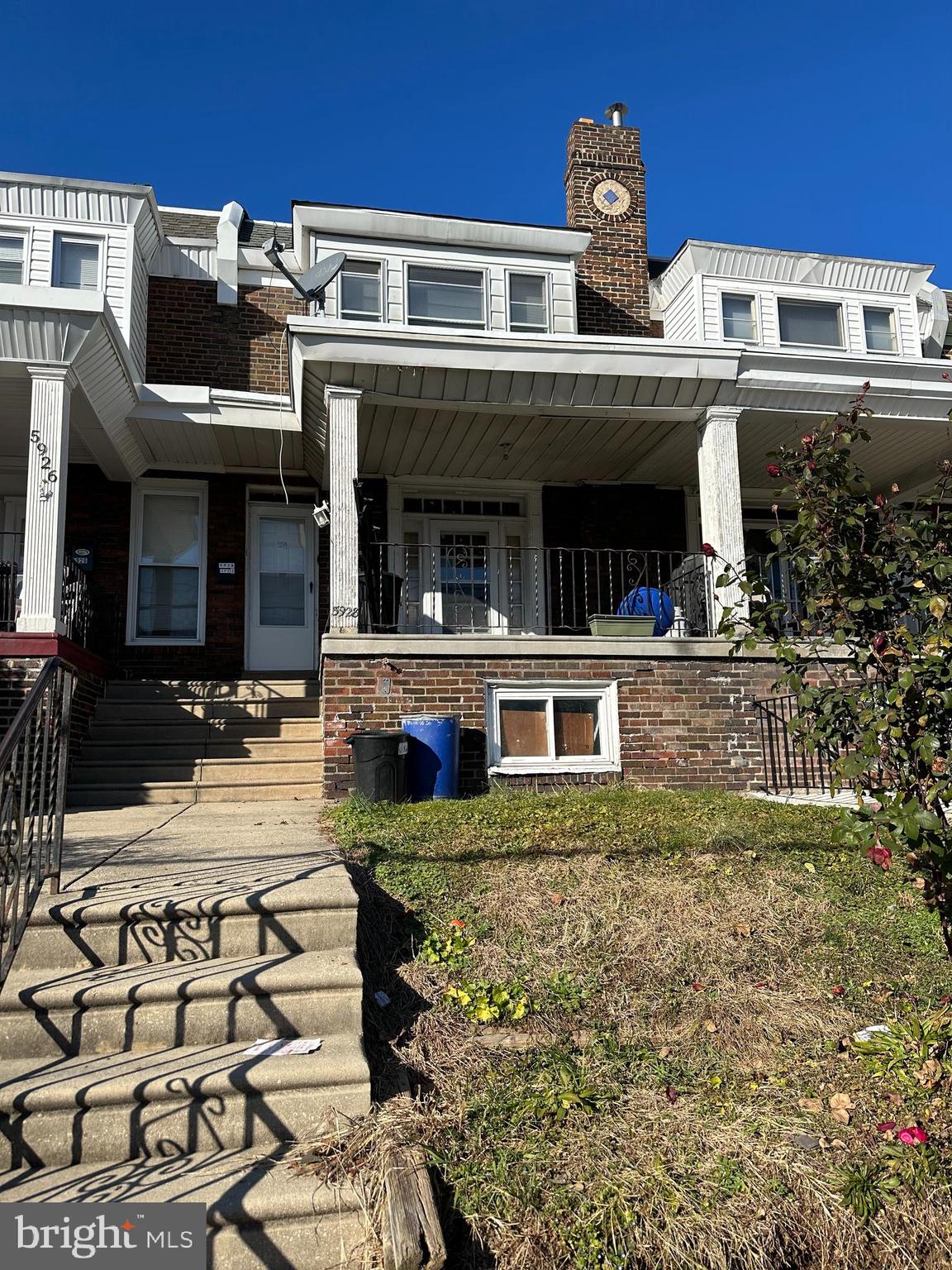 Beautiful one bedroom apartment on the second floor. Large eat in kitchen, granite Countertops , tiled backsplash, dishwasher; hardwood floors in the kitchen, living room and the hallway, washer, dryer in the unit; remodeled bathroom. Apartment is available September 15, 2025