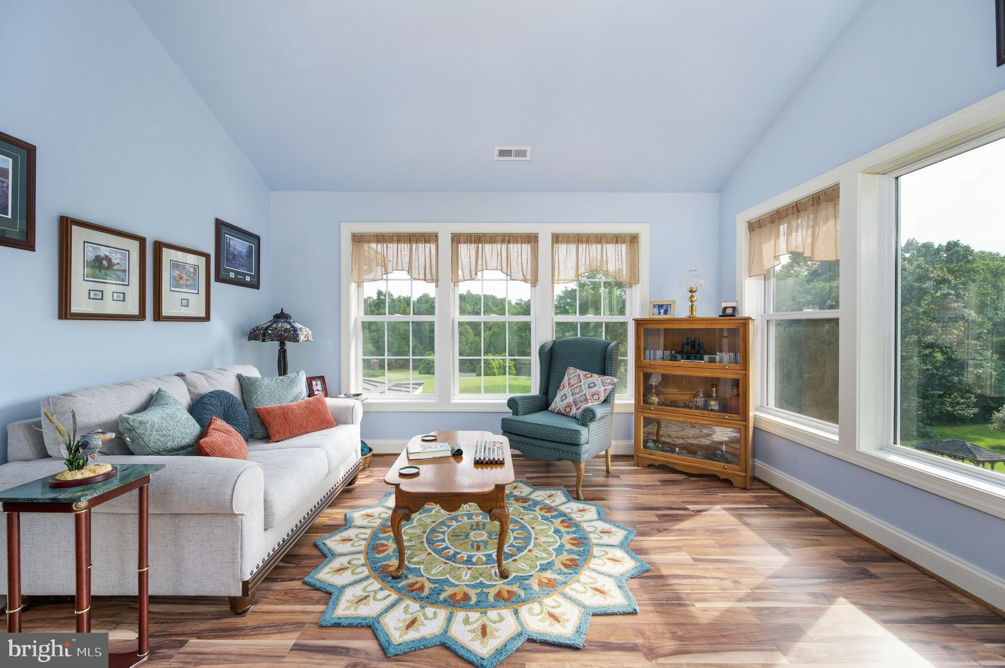 THE OAKS - Residential